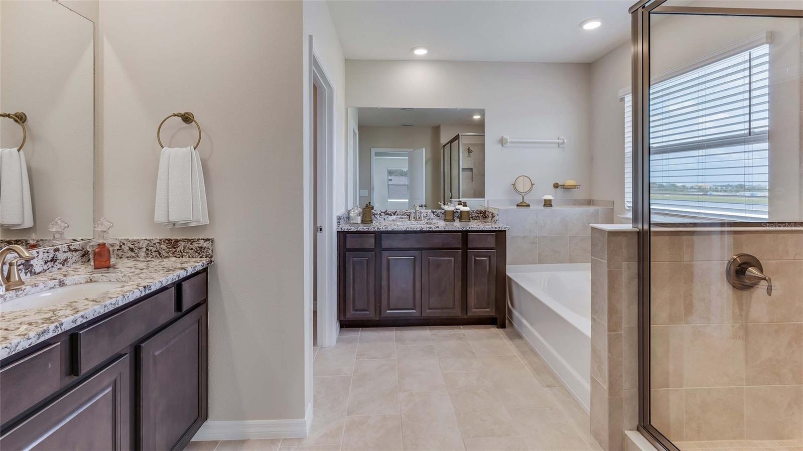 ARBOR GREENS PH 2 UNIT 4A PB 37 PG 60 - Residential Lease