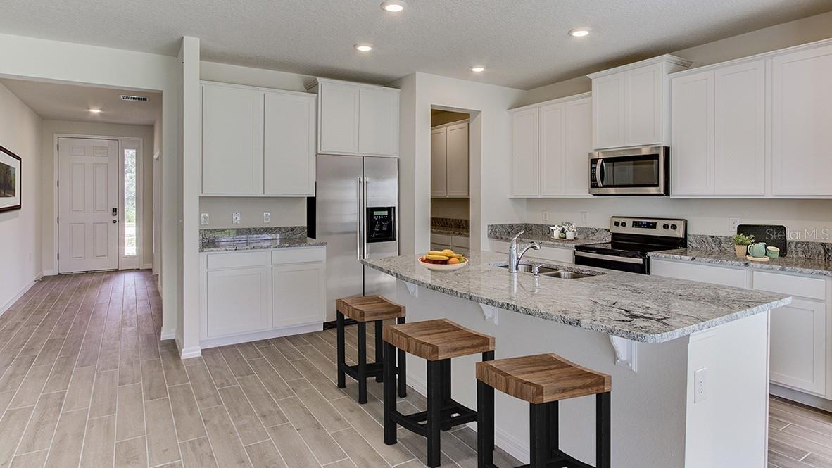 ARBOR GREENS PH 2 UNIT 4A PB 37 PG 60 - Residential Lease