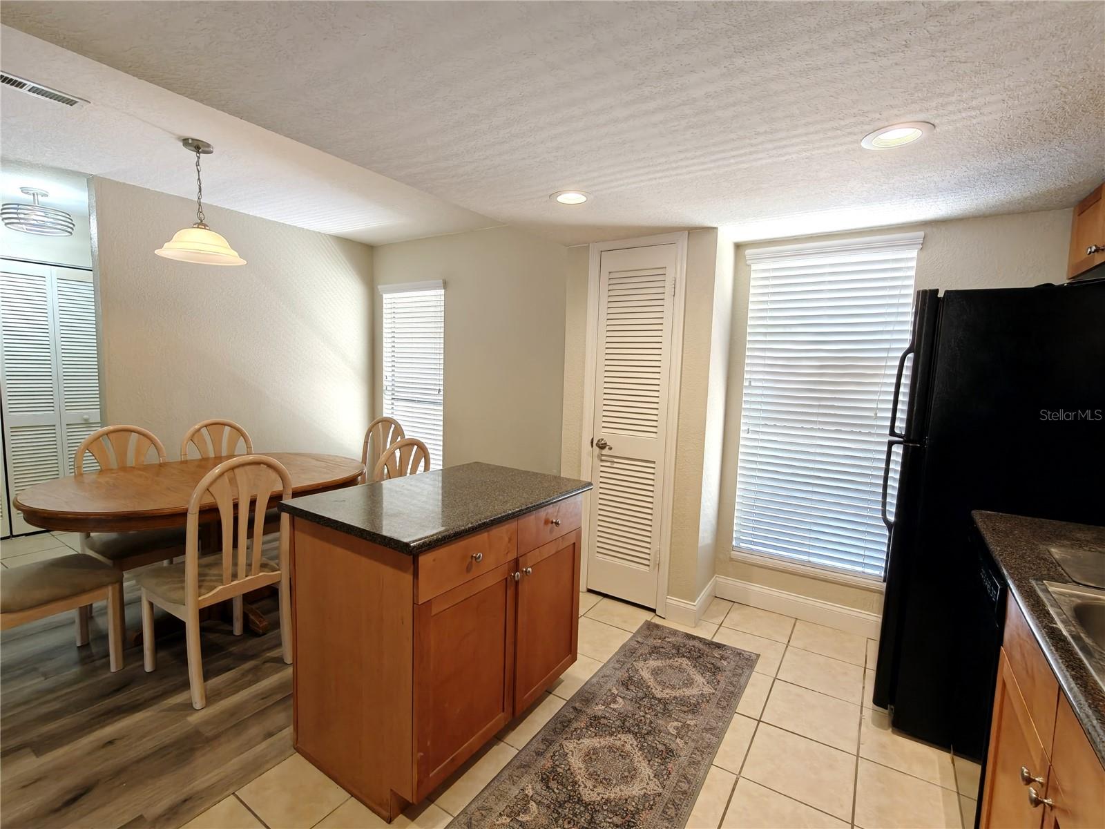 CREEKS EDGE CONDO - Residential