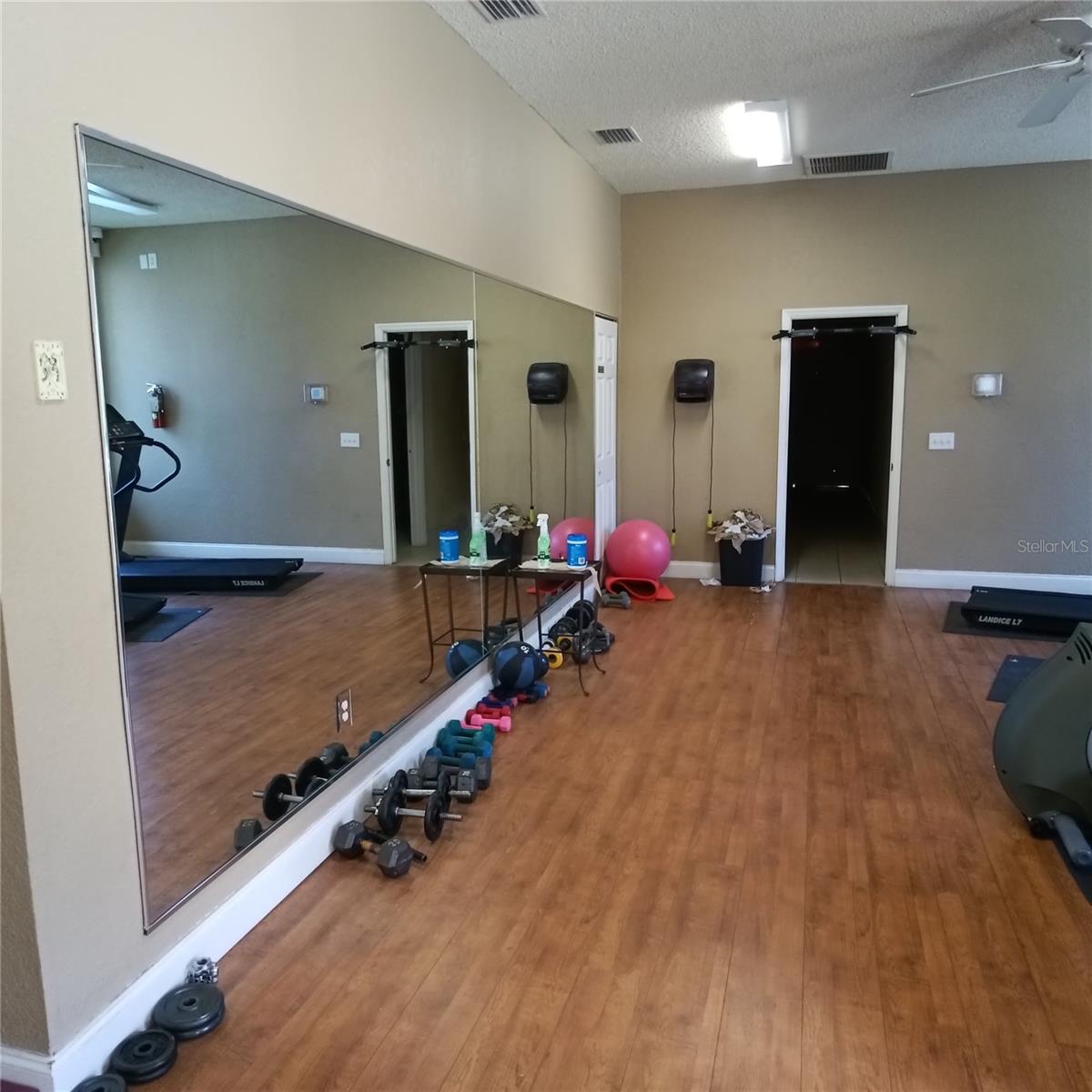 CREEKS EDGE CONDO - Residential