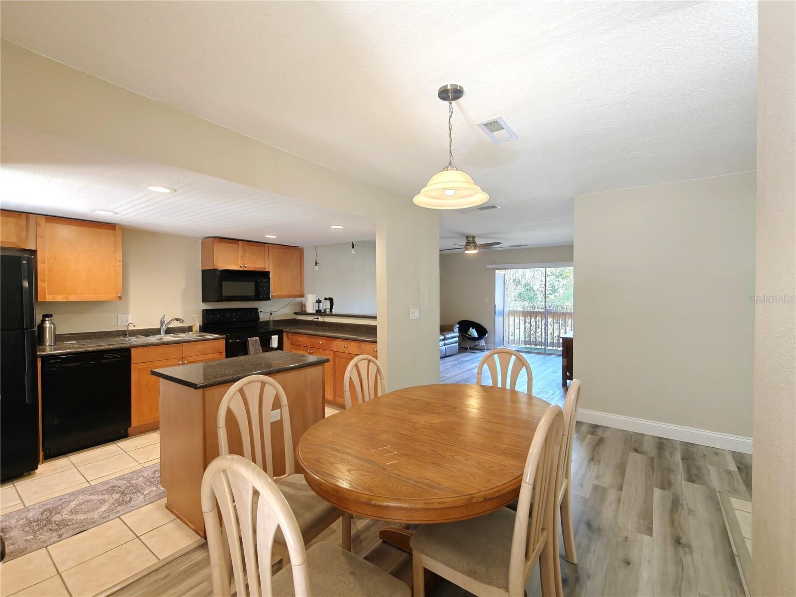 CREEKS EDGE CONDO - Residential