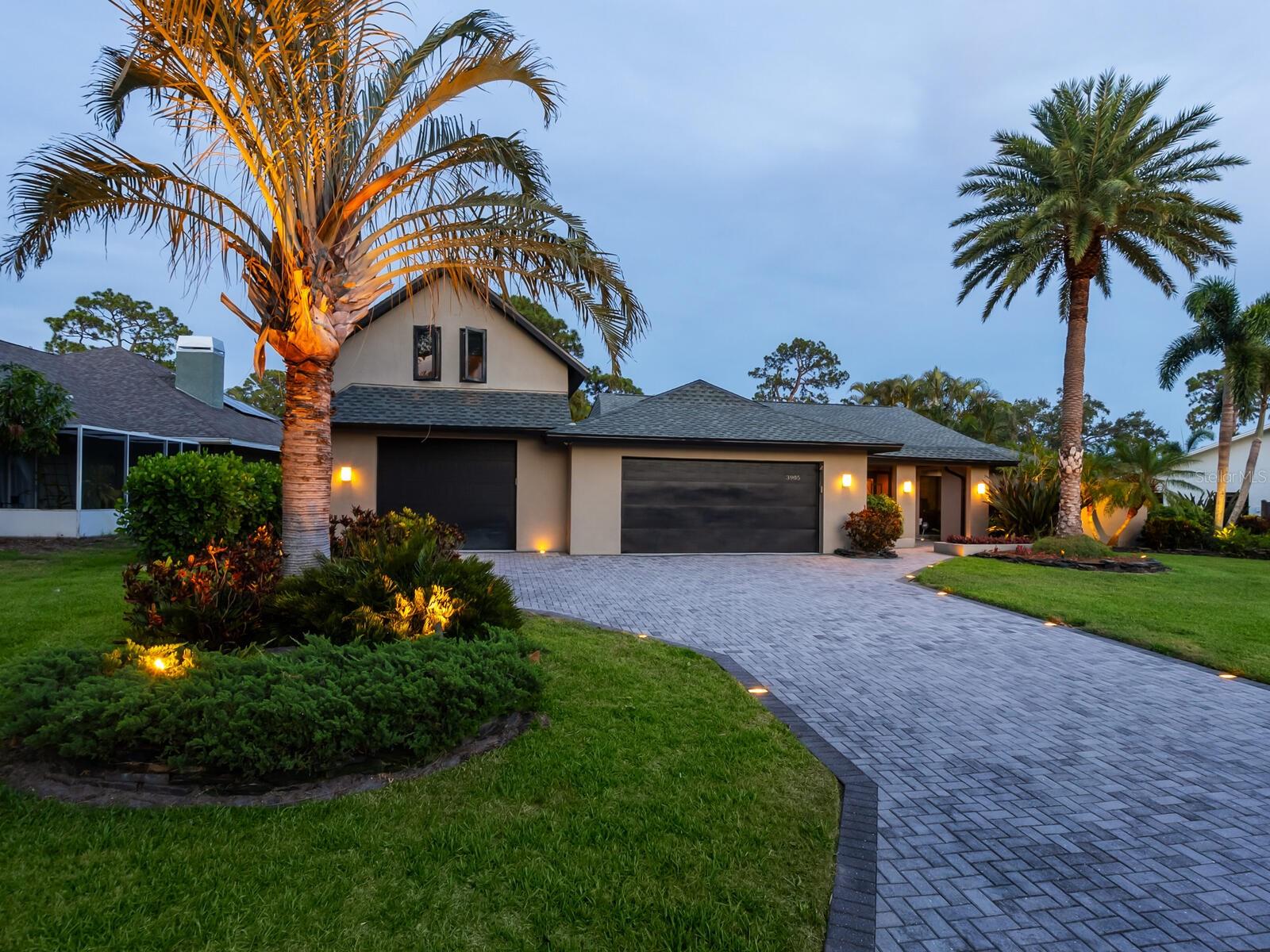 3905 COUNTRY VIEW DRIVE