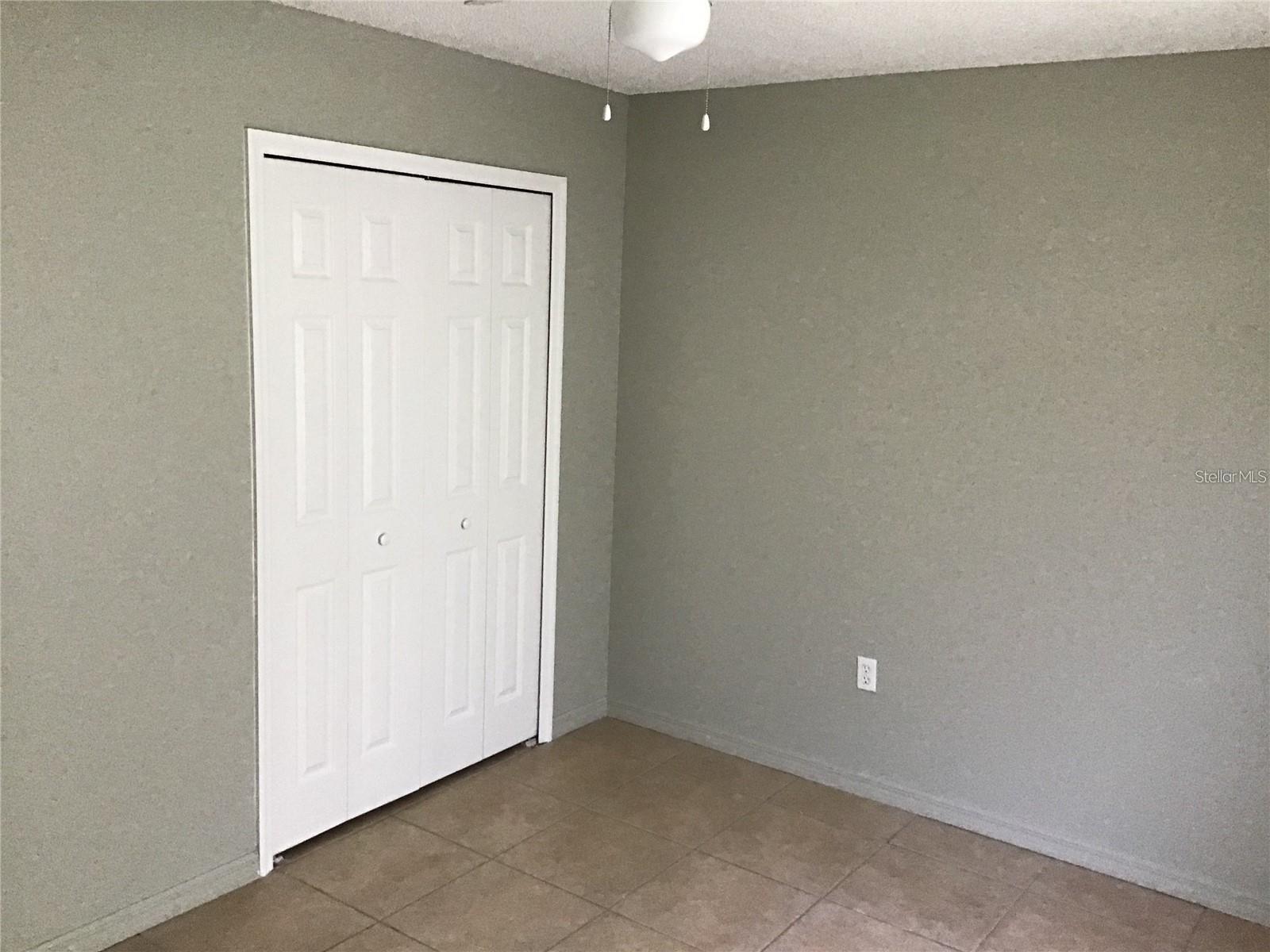 DELTONA LAKES UNIT 35 - Residential Lease
