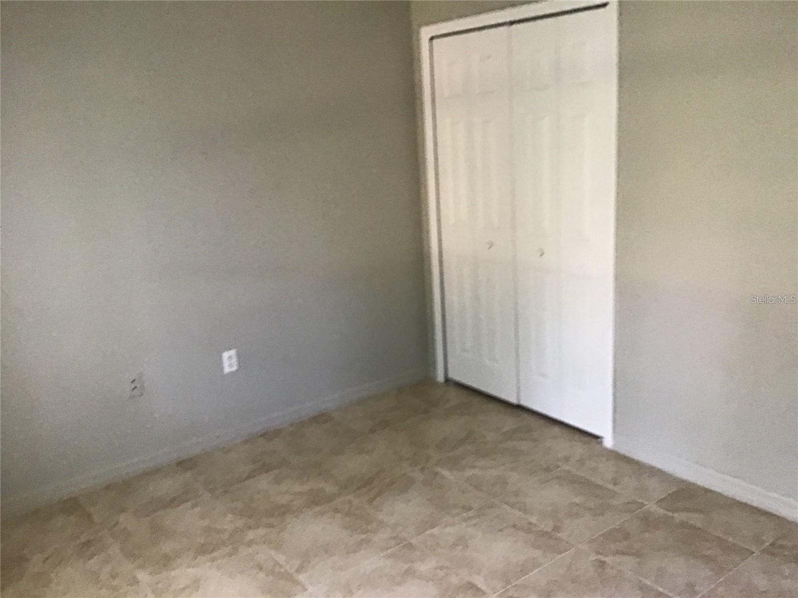 DELTONA LAKES UNIT 35 - Residential Lease