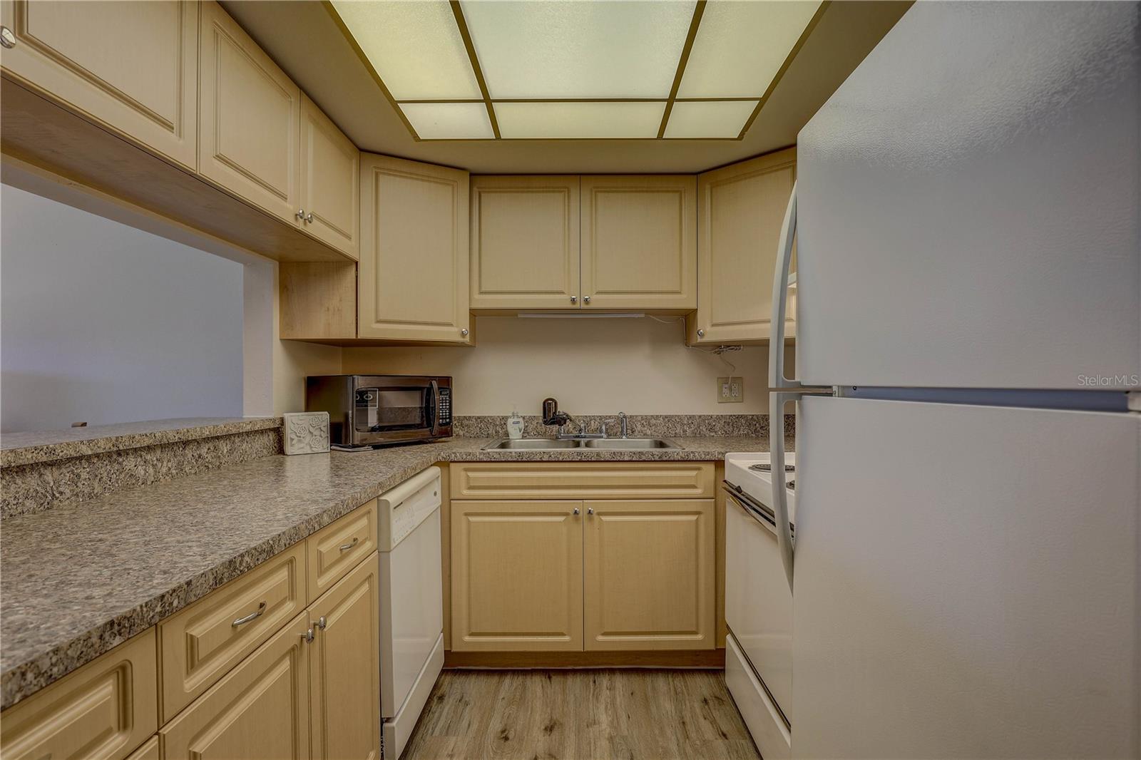 WINDING CREEK - Residential