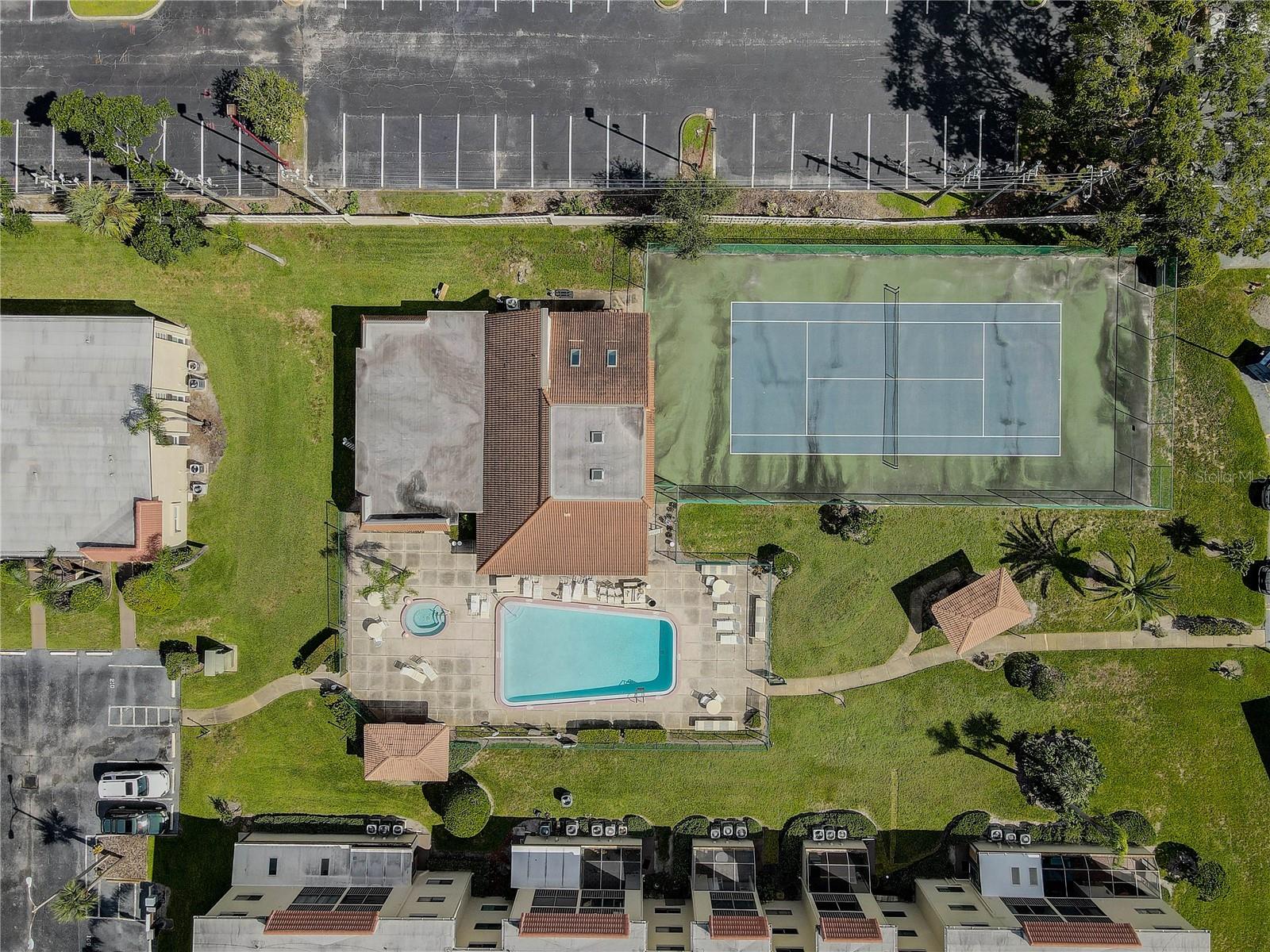 WINDING CREEK - Residential