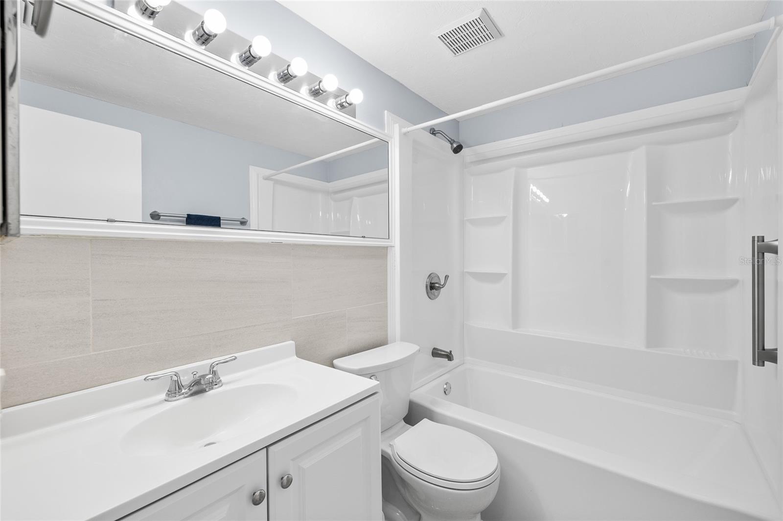 NEW PORT COLONY 07 WAY - Residential Lease