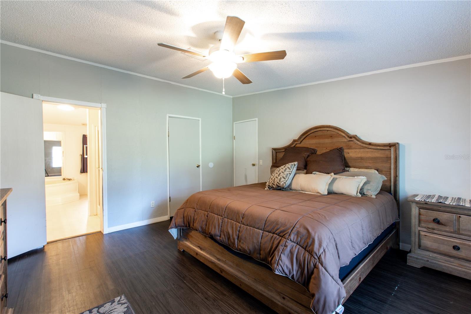 QUAIL HAMMOCK - Residential