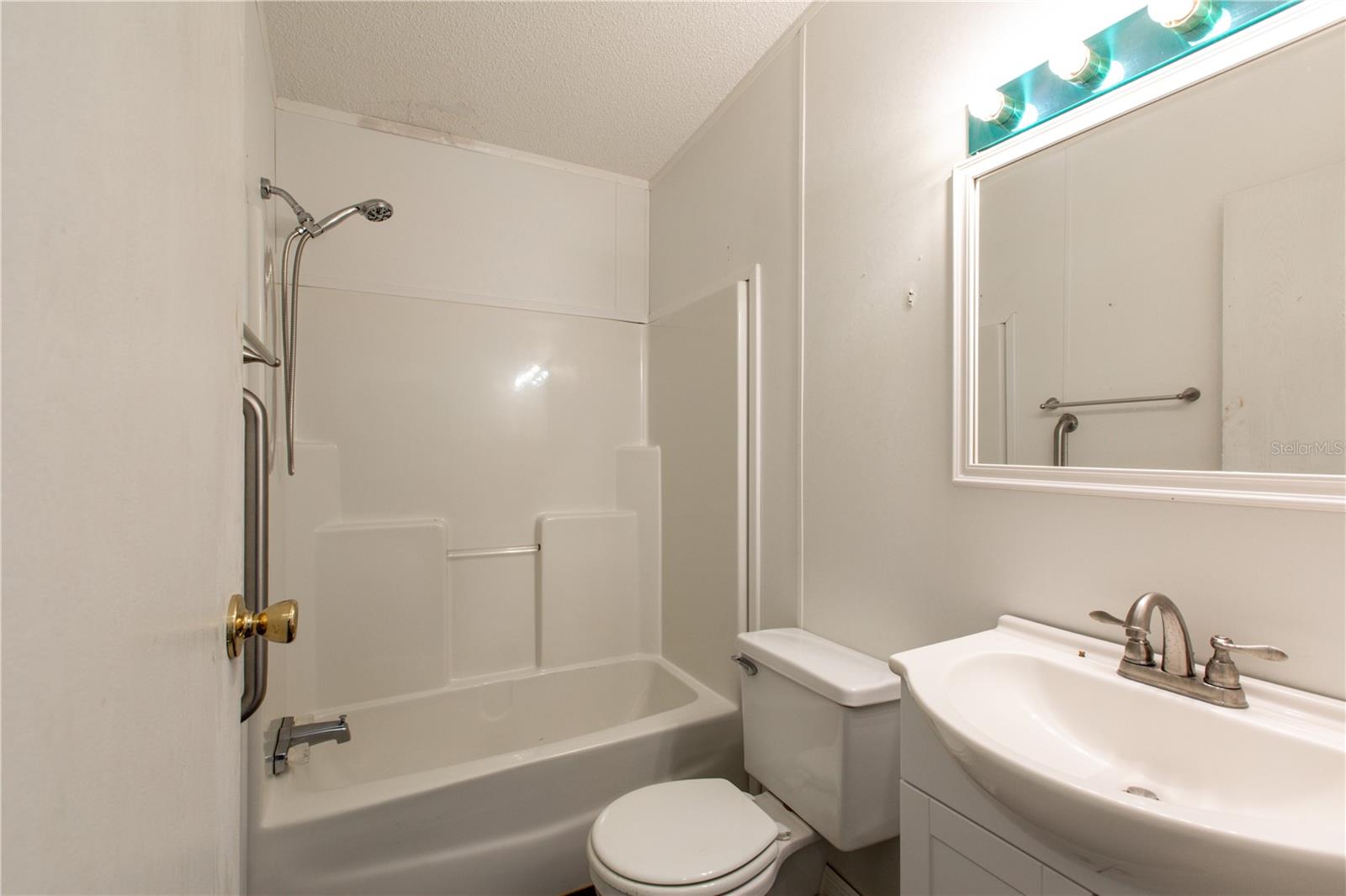 QUAIL HAMMOCK - Residential