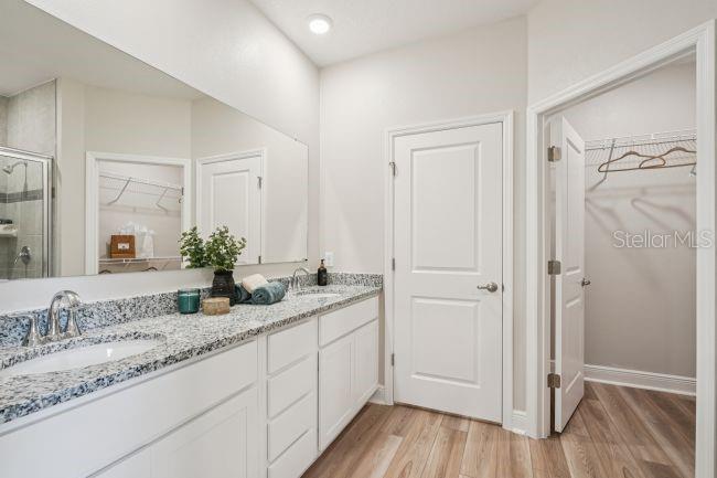 BENTON HILLS - Residential