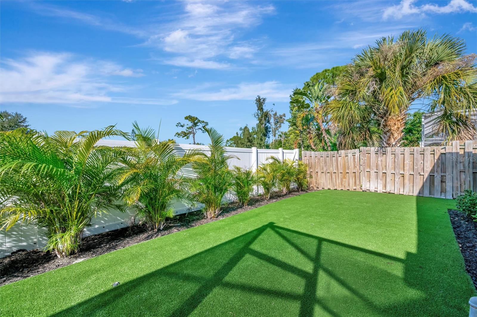 FOREST OAKS - Residential