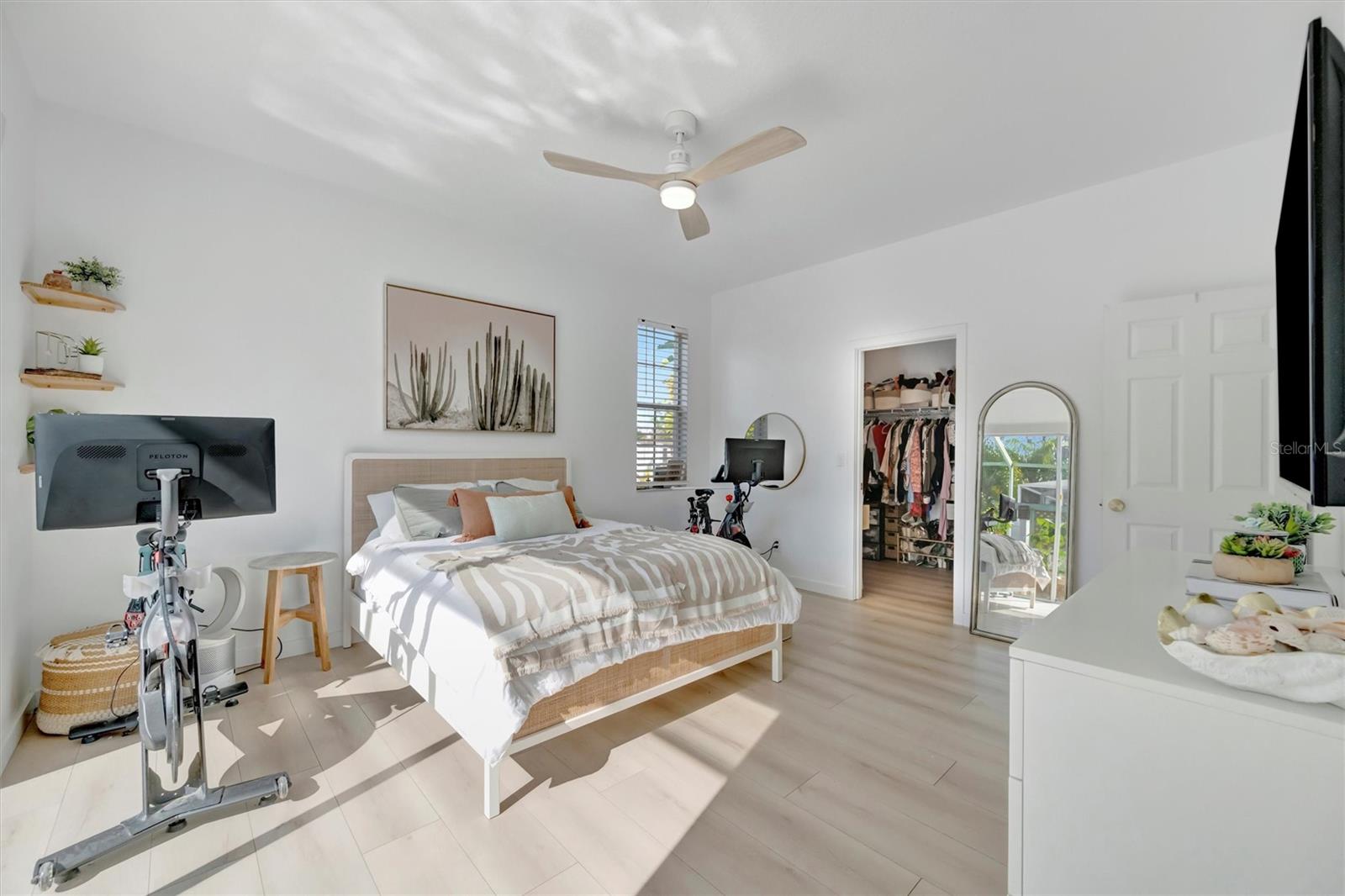 FOREST OAKS - Residential