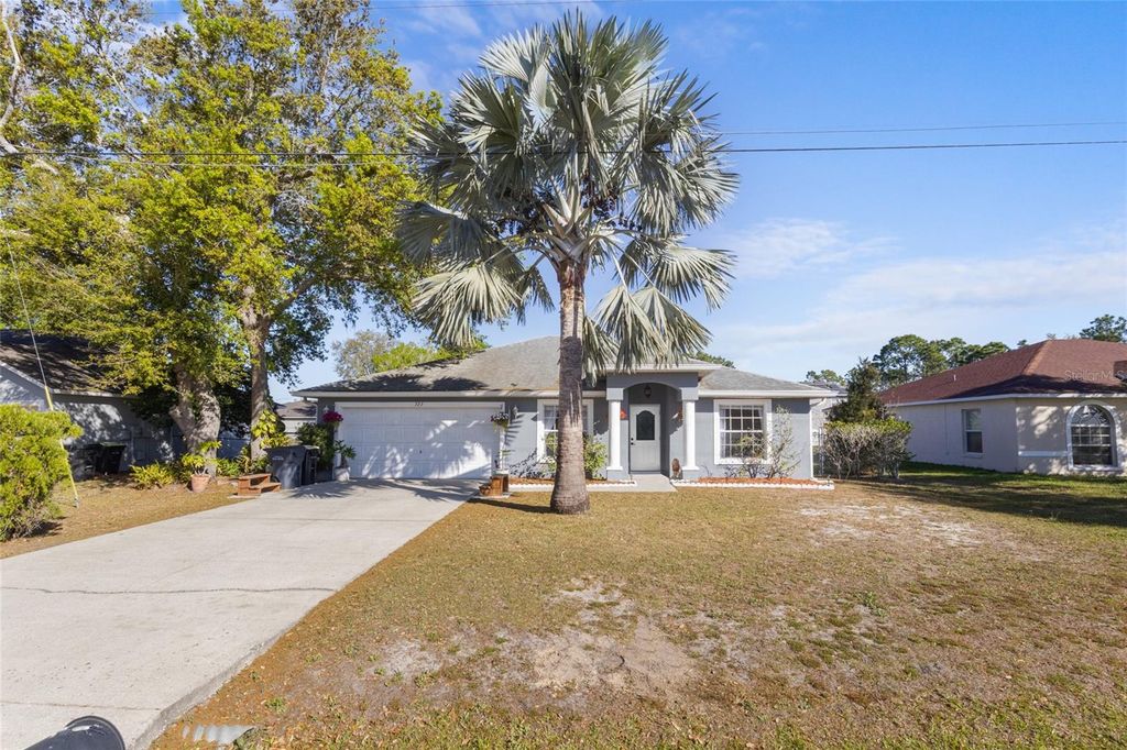 Photo of 723 Pelican Court, Kissimmee, FL 34759 (MLS # V4941579)