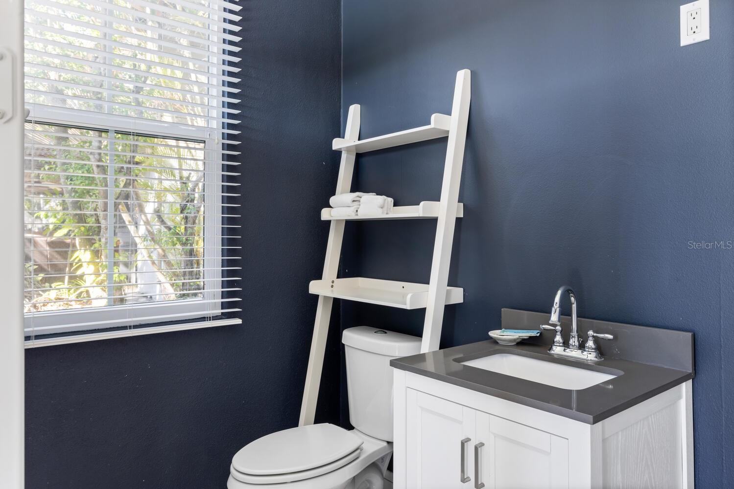 BAY HARBOR - Residential