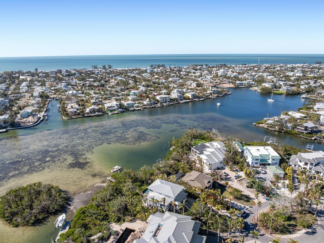 BAY HARBOR - Residential