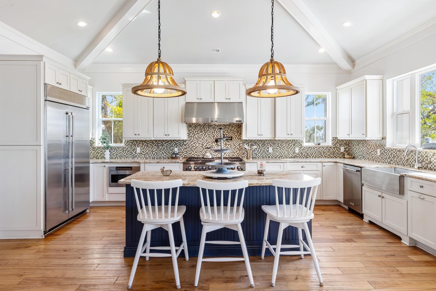 BAY HARBOR - Residential