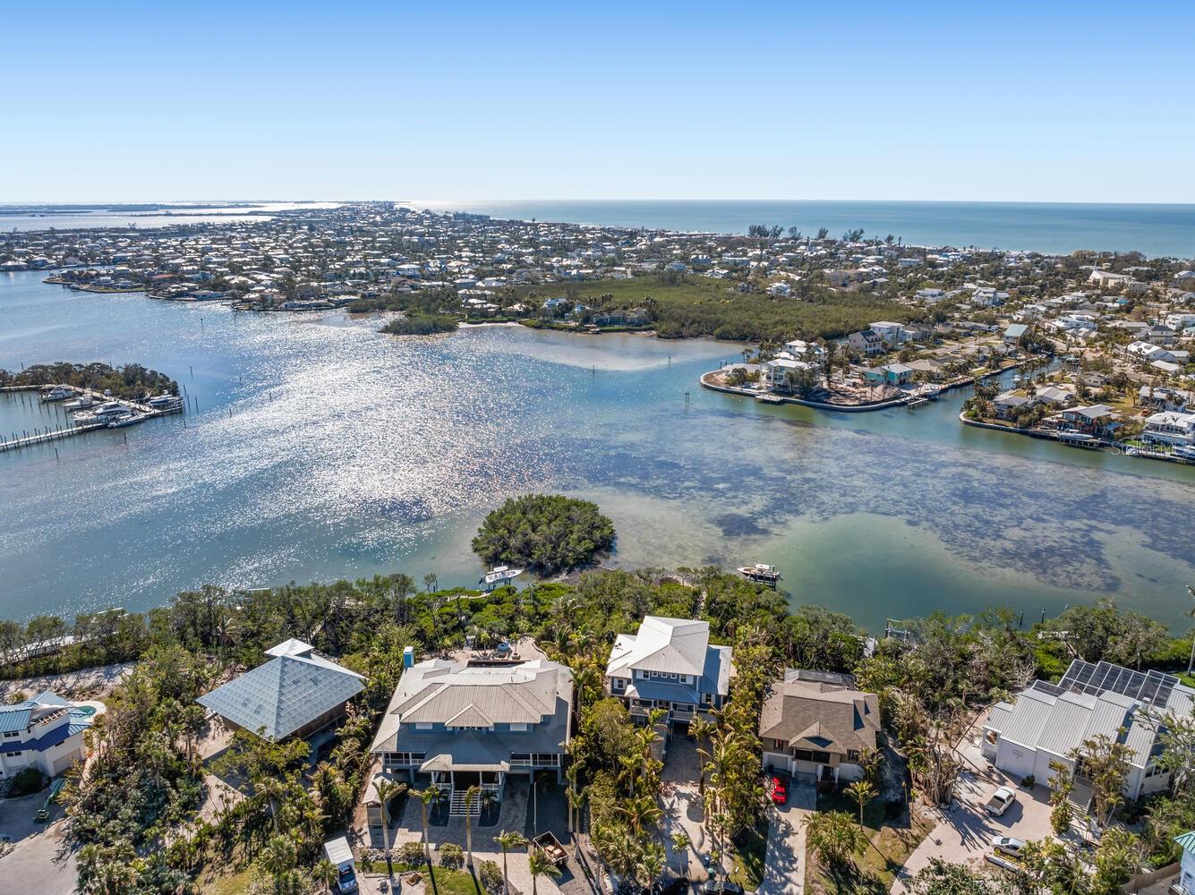 BAY HARBOR - Residential