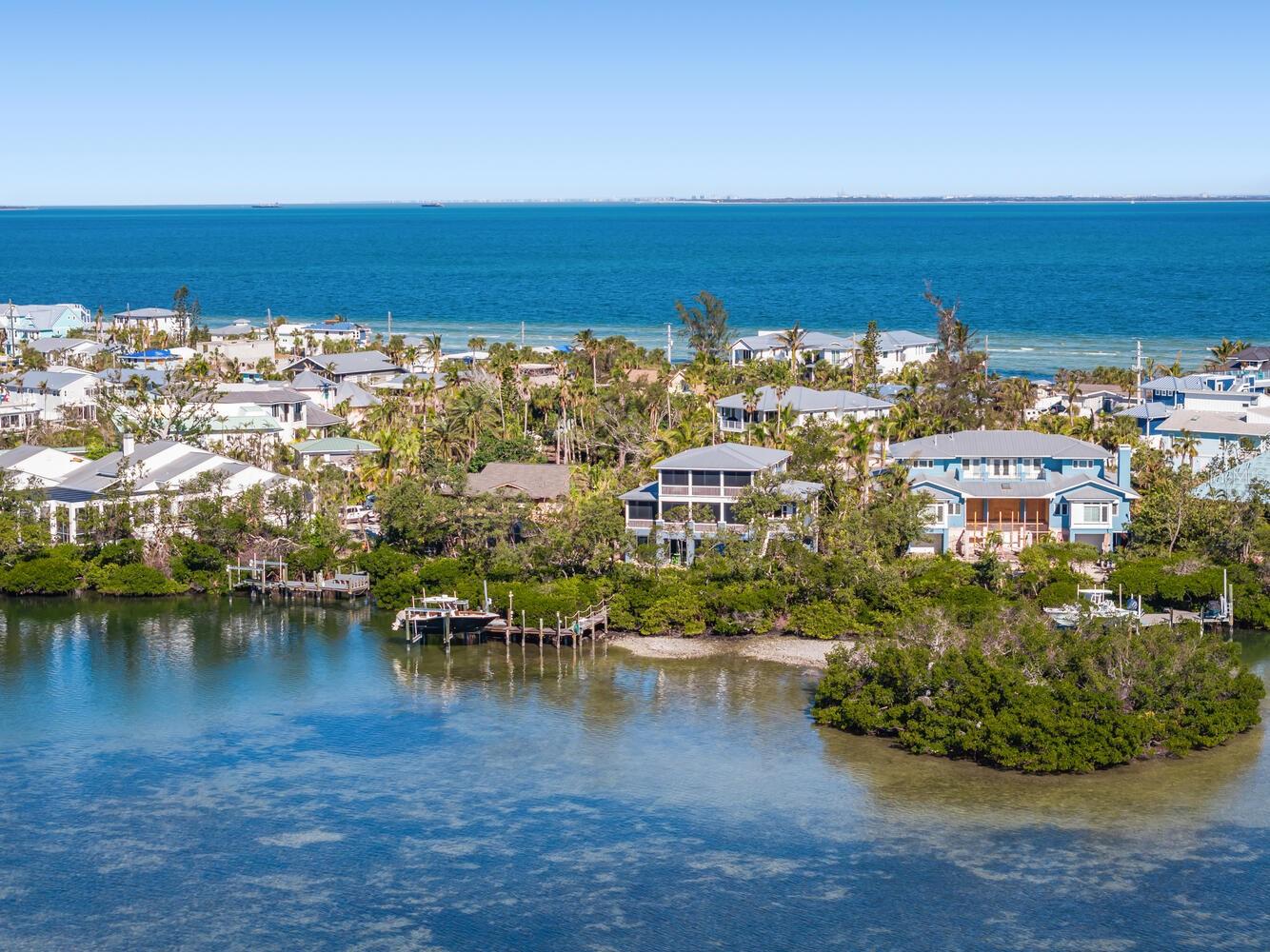 BAY HARBOR - Residential