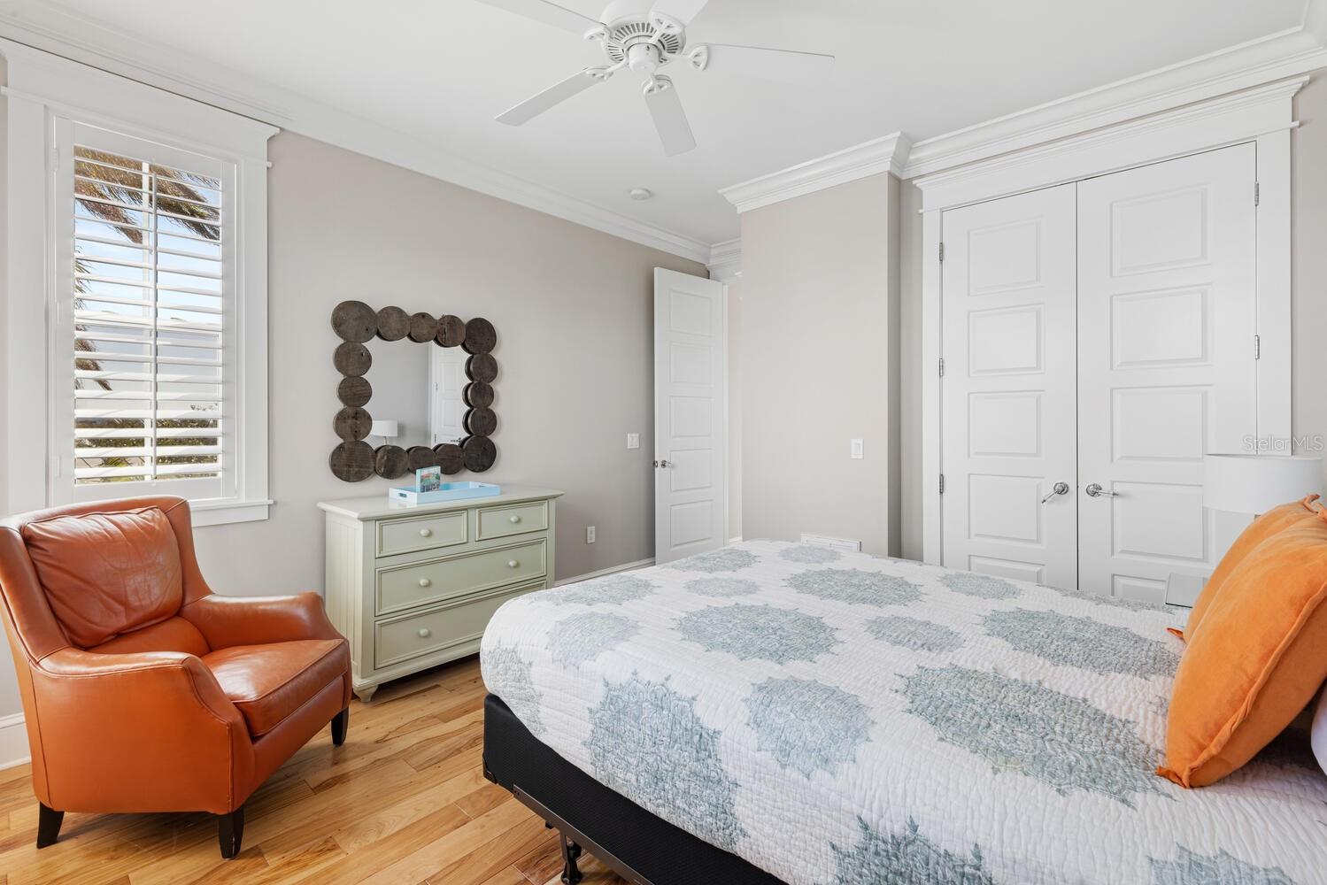 BAY HARBOR - Residential