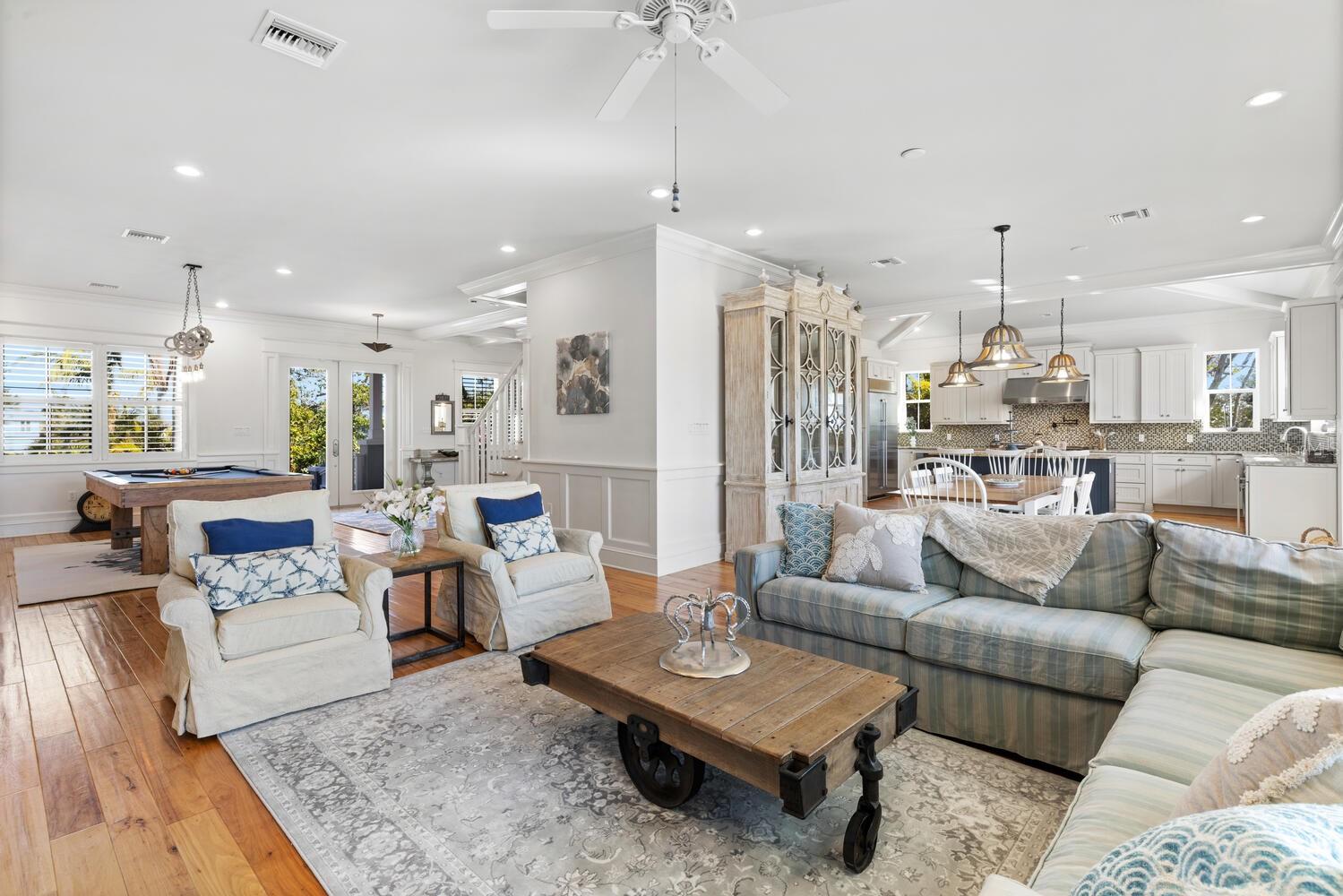 BAY HARBOR - Residential