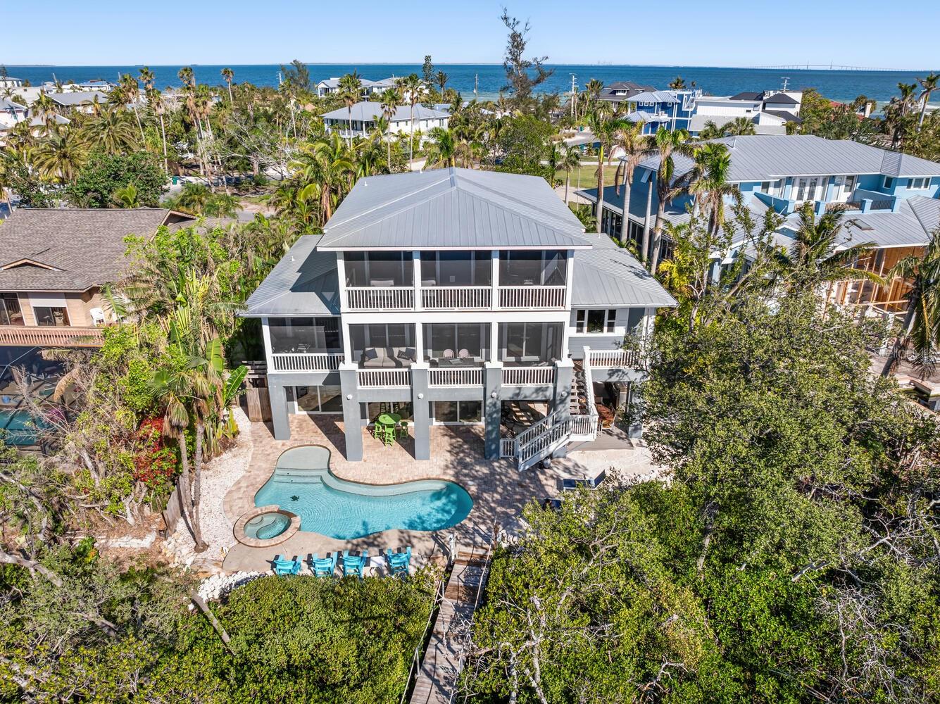 BAY HARBOR - Residential