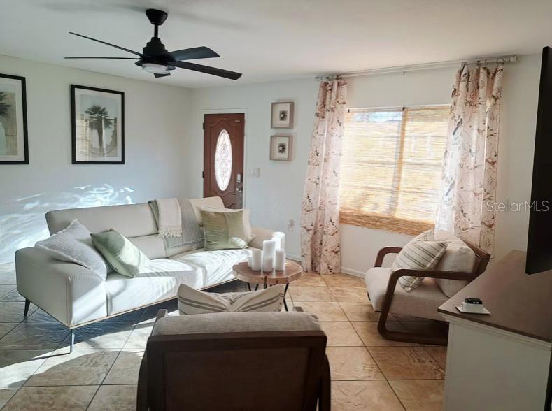 PALMA SOLA HIGHLANDS - Residential Lease