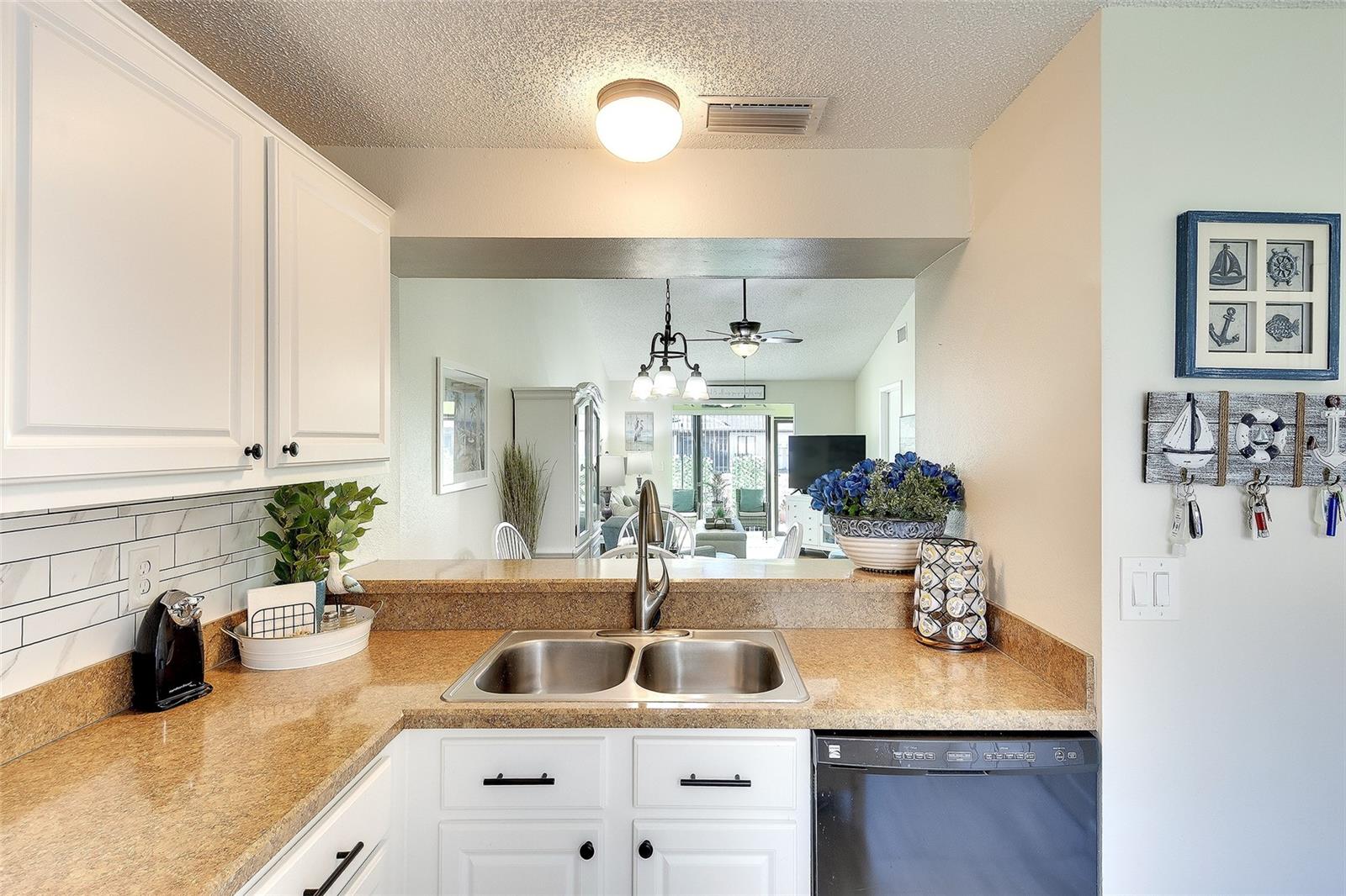 CORDOVA VILLAS - Residential