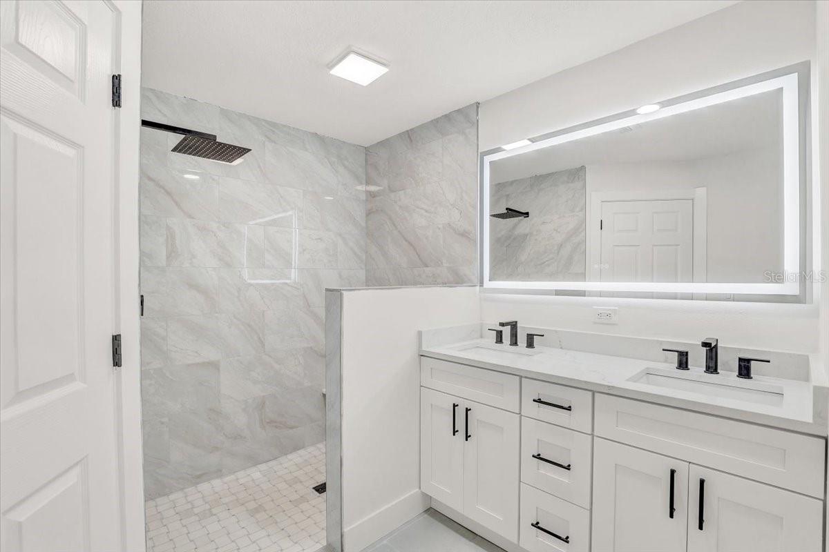 PINEBROOK SOUTH - Residential