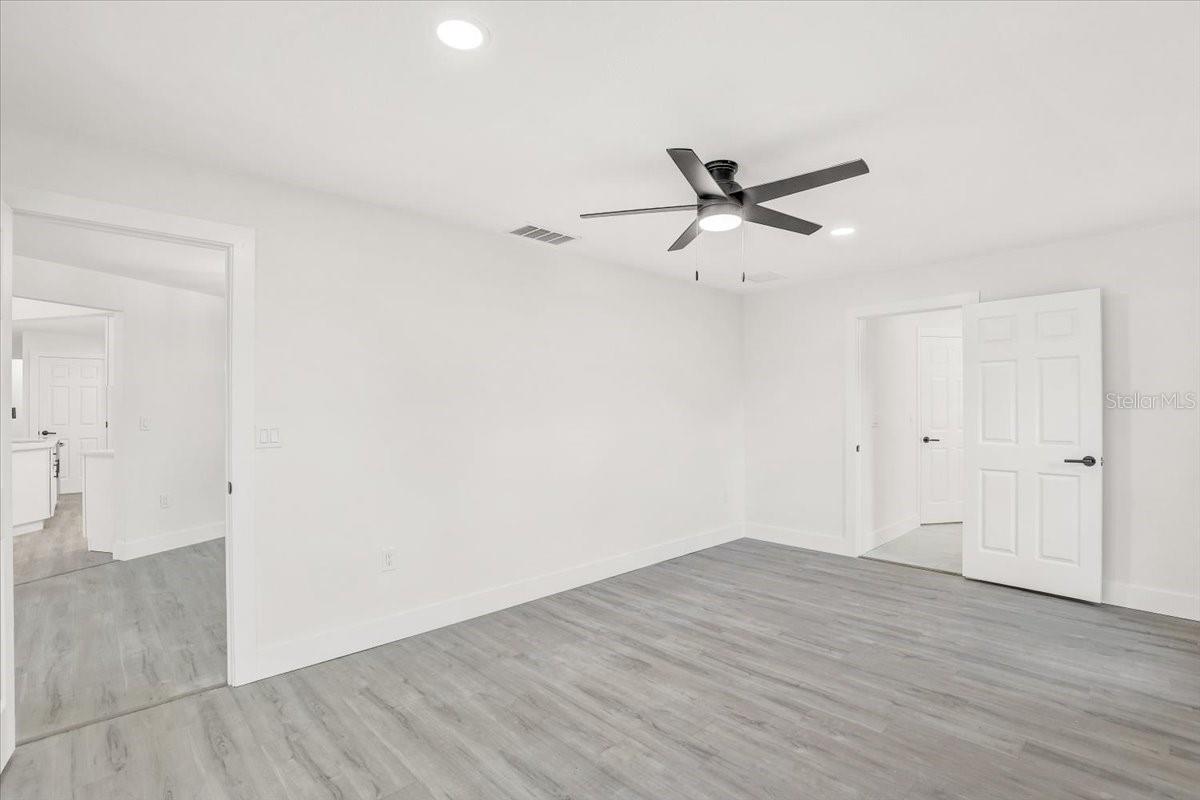 PINEBROOK SOUTH - Residential