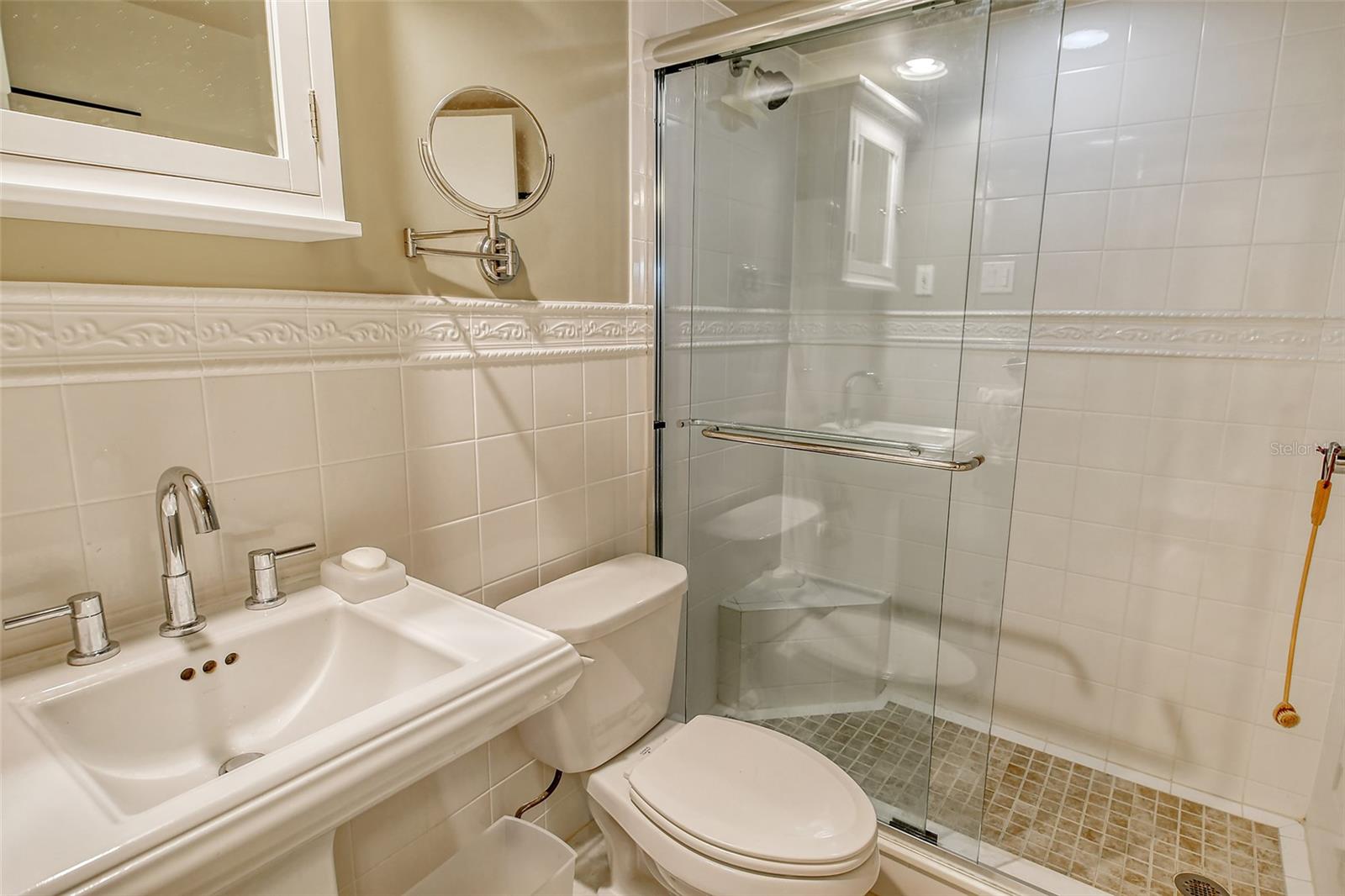 PELICAN COVE XIV - Residential Lease