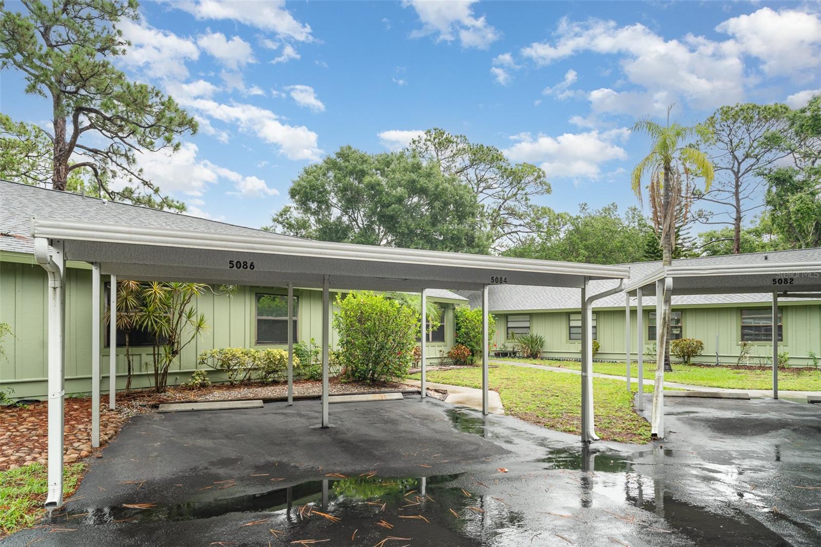 5084 BARRINGTON CIRCLE 3202