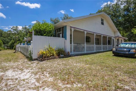 A home in DUNNELLON