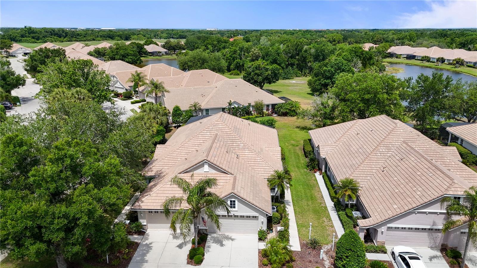 LAKEWOOD RANCH COUNTRY CLUB VILLAGE H - Residential