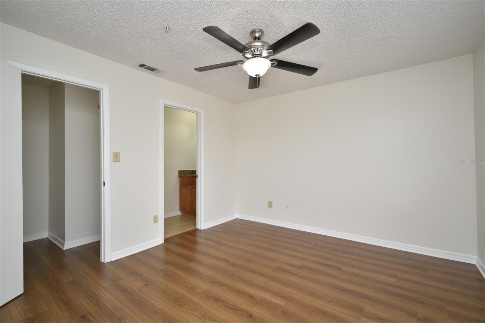 OASIS AT PEARL LAKE - Residential