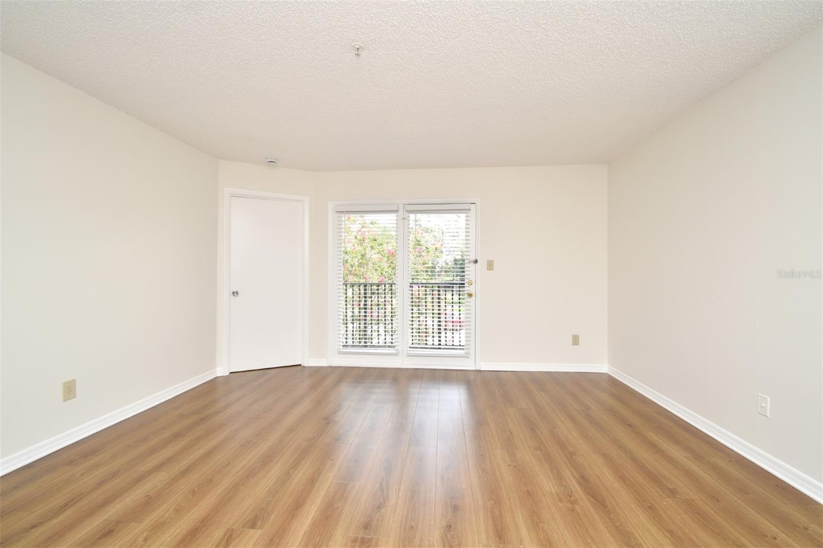 OASIS AT PEARL LAKE - Residential