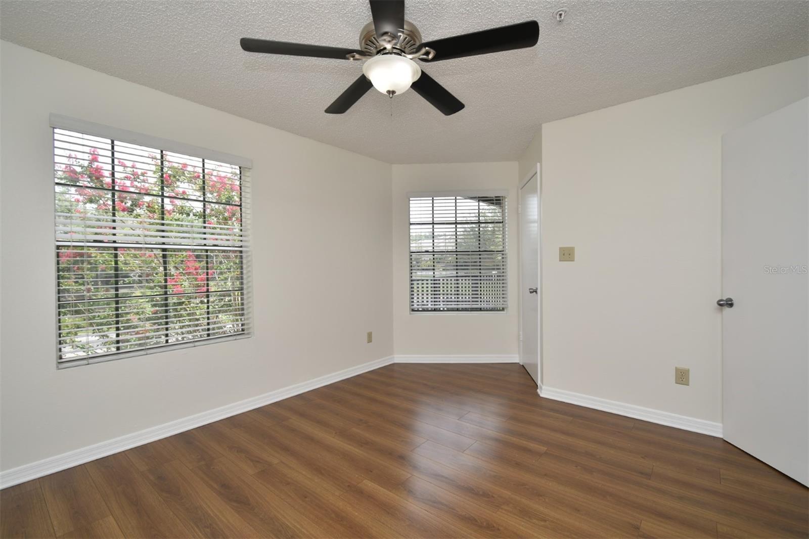 OASIS AT PEARL LAKE - Residential