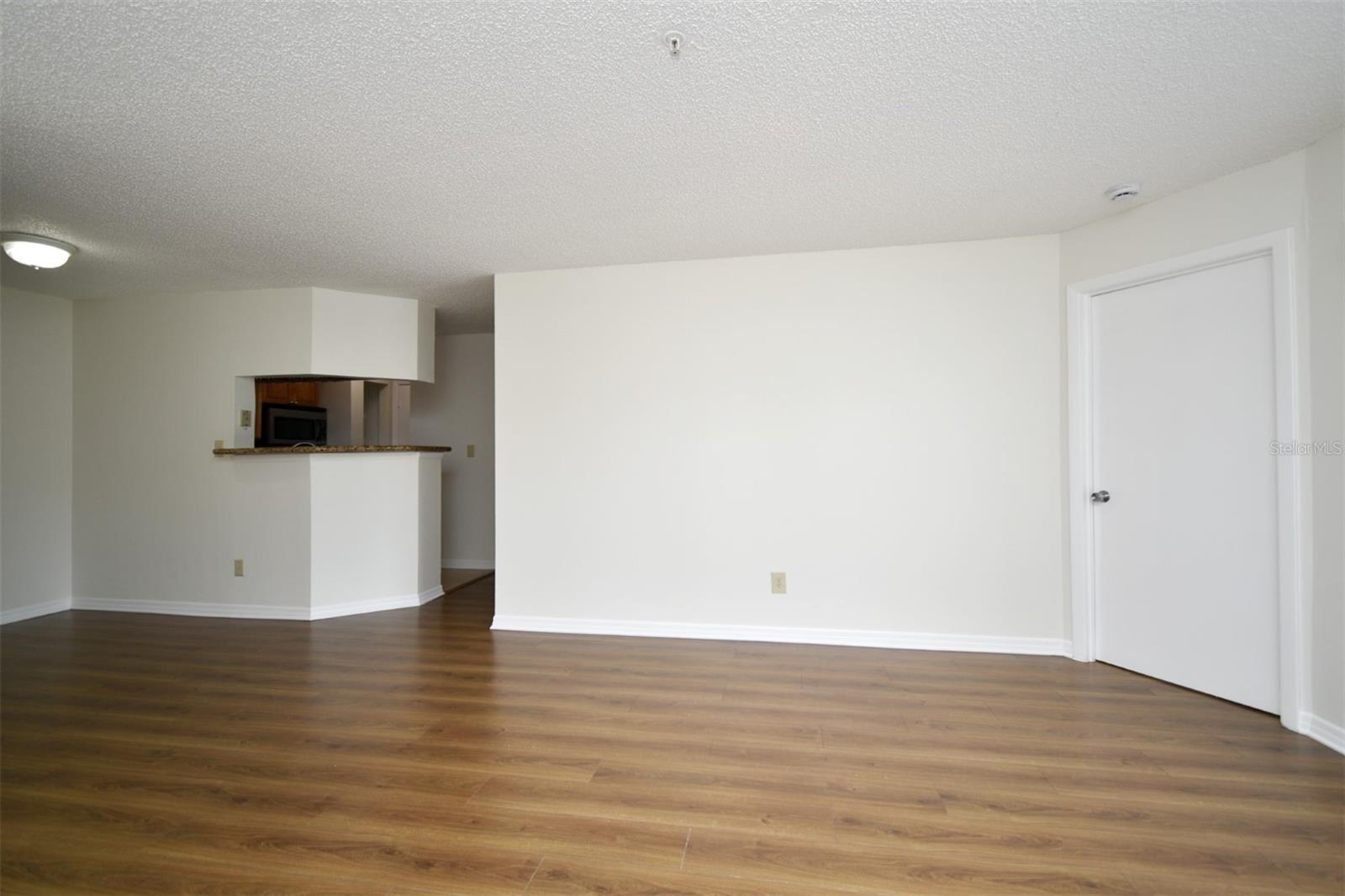 OASIS AT PEARL LAKE - Residential