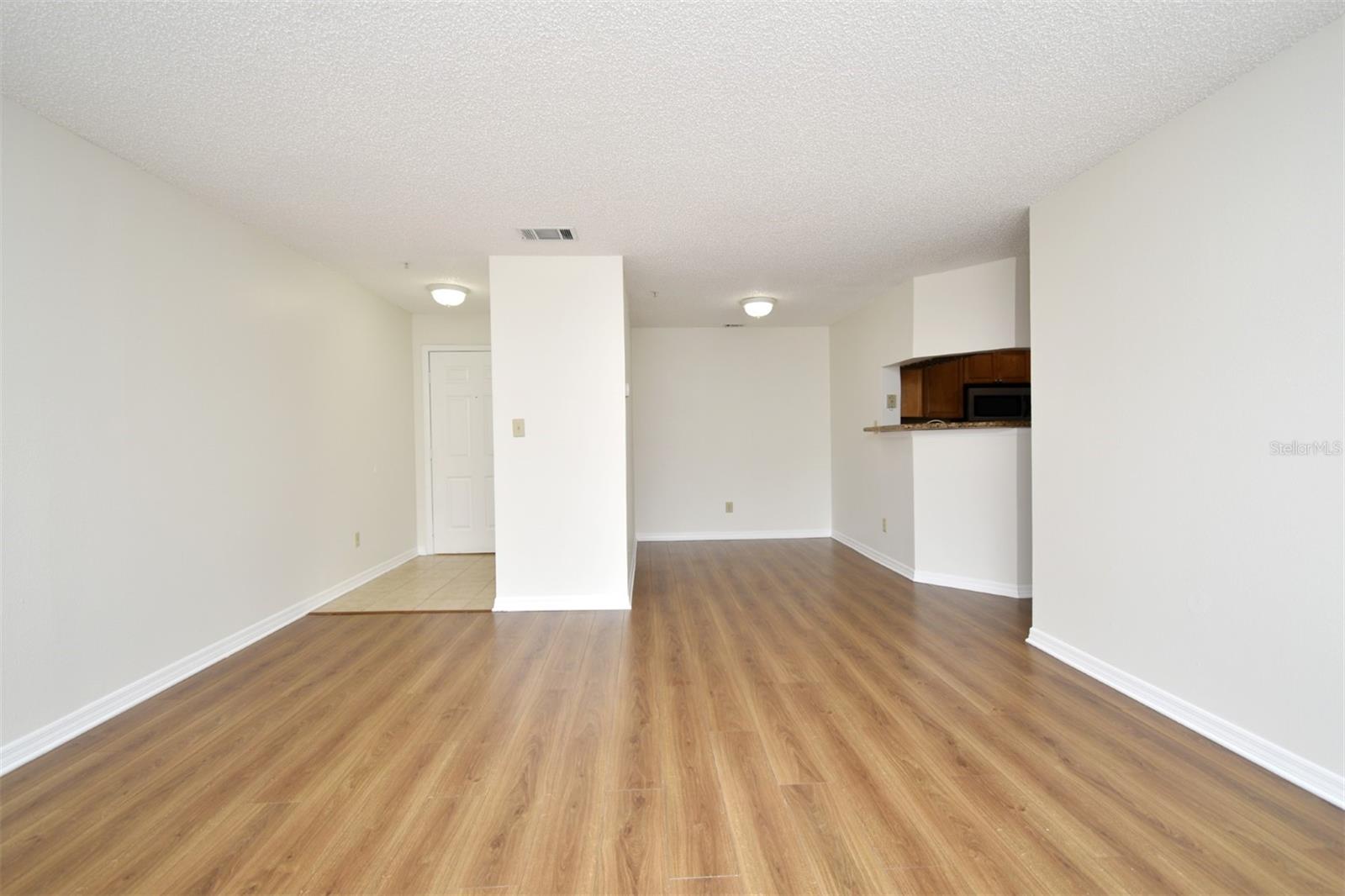 OASIS AT PEARL LAKE - Residential