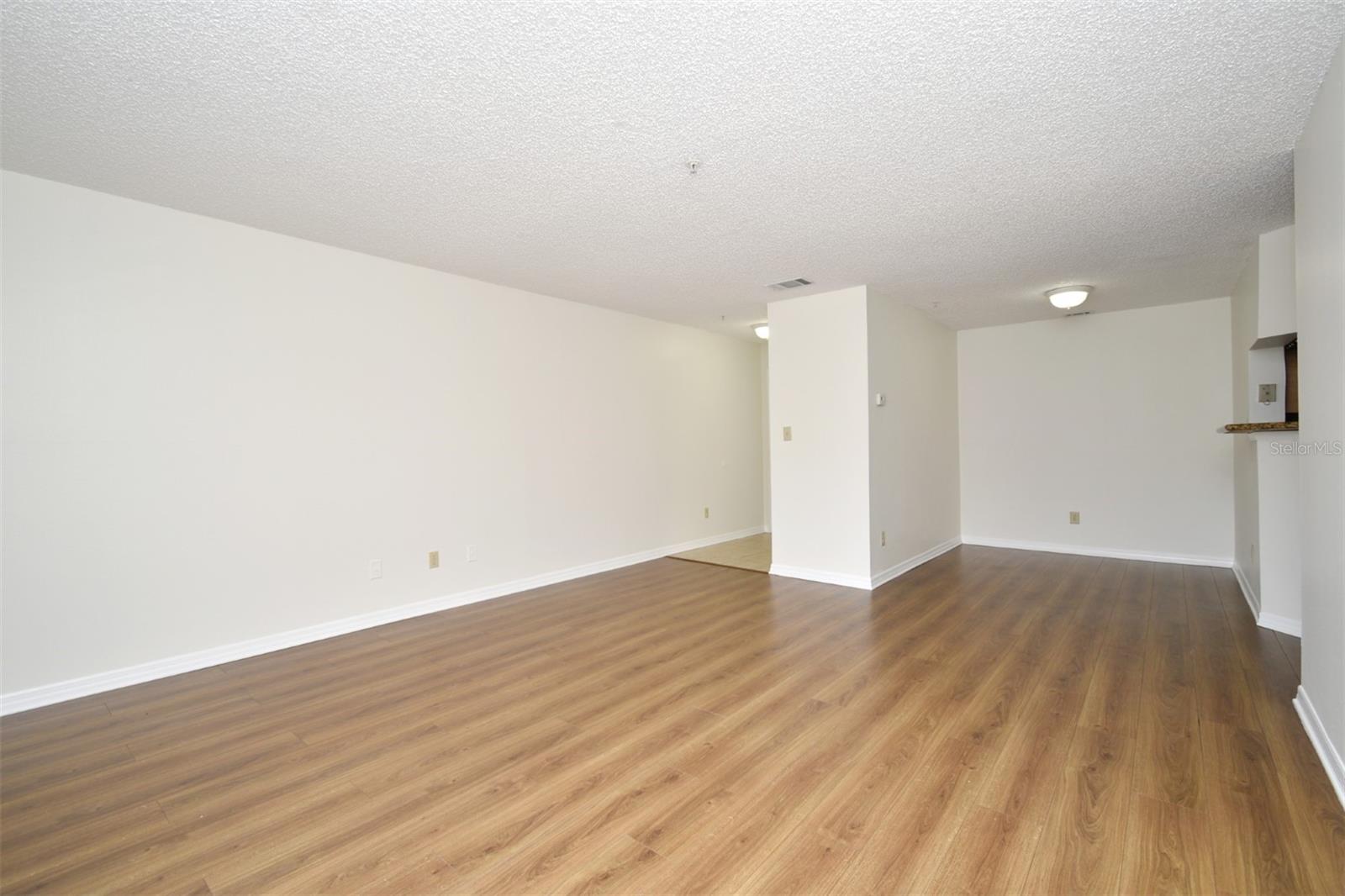 OASIS AT PEARL LAKE - Residential