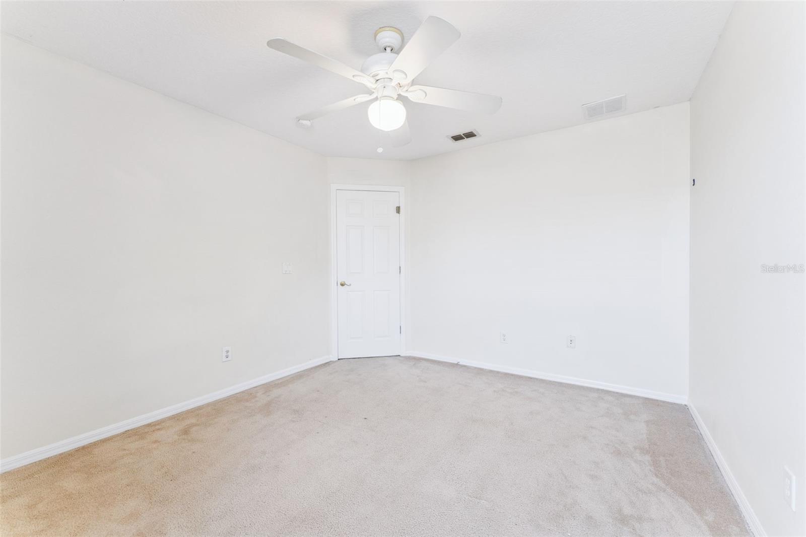 AVALON LAKES PH 02 VLGS E & H - Residential Lease