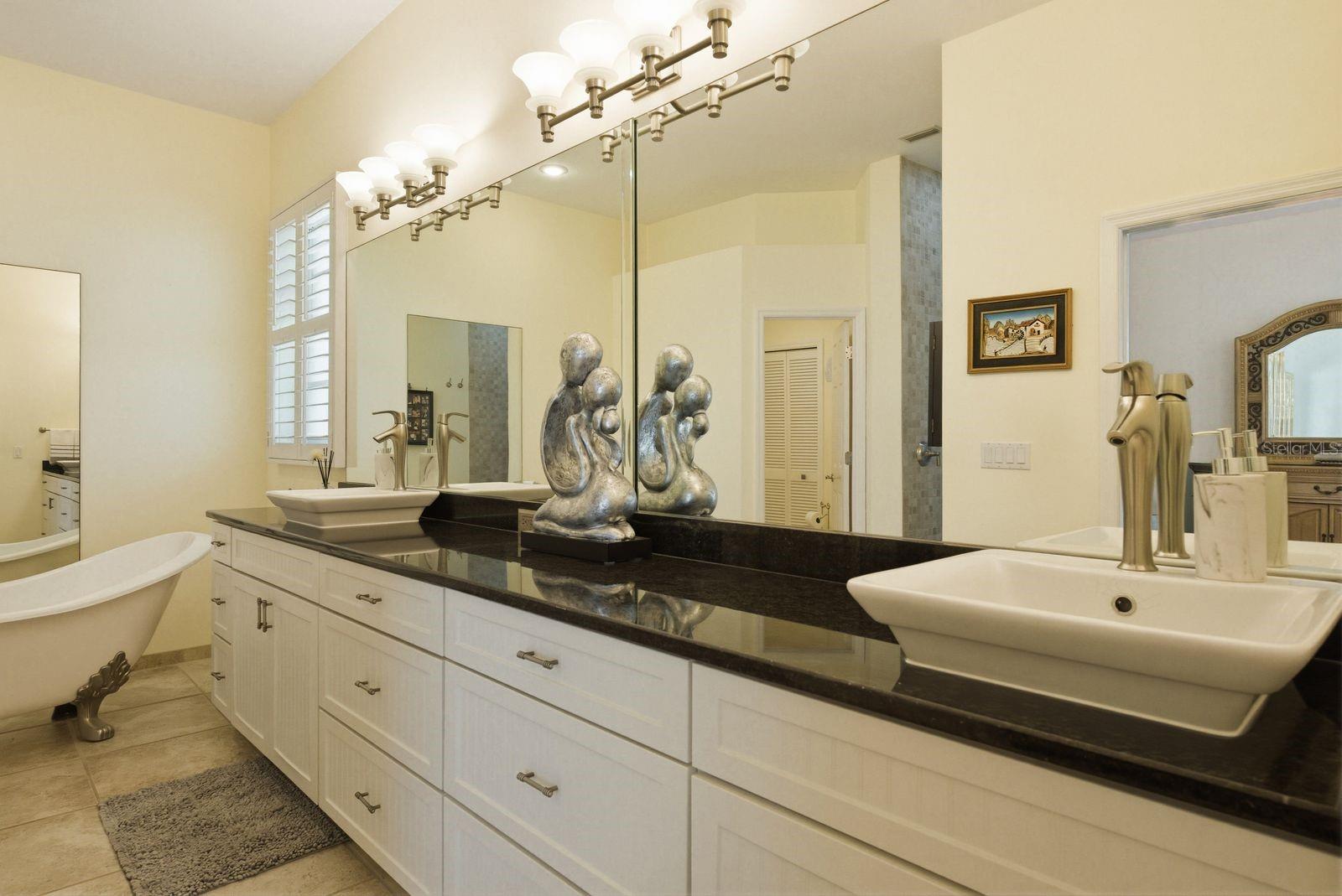 CRESCENT OAKS COUNTRY CLUB PH 1 - Residential