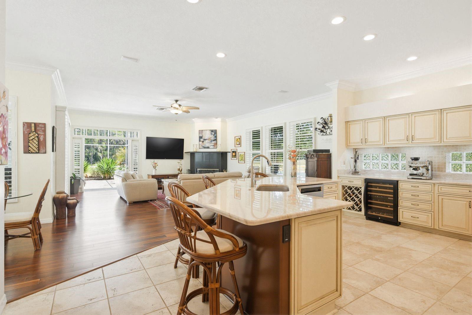 CRESCENT OAKS COUNTRY CLUB PH 1 - Residential