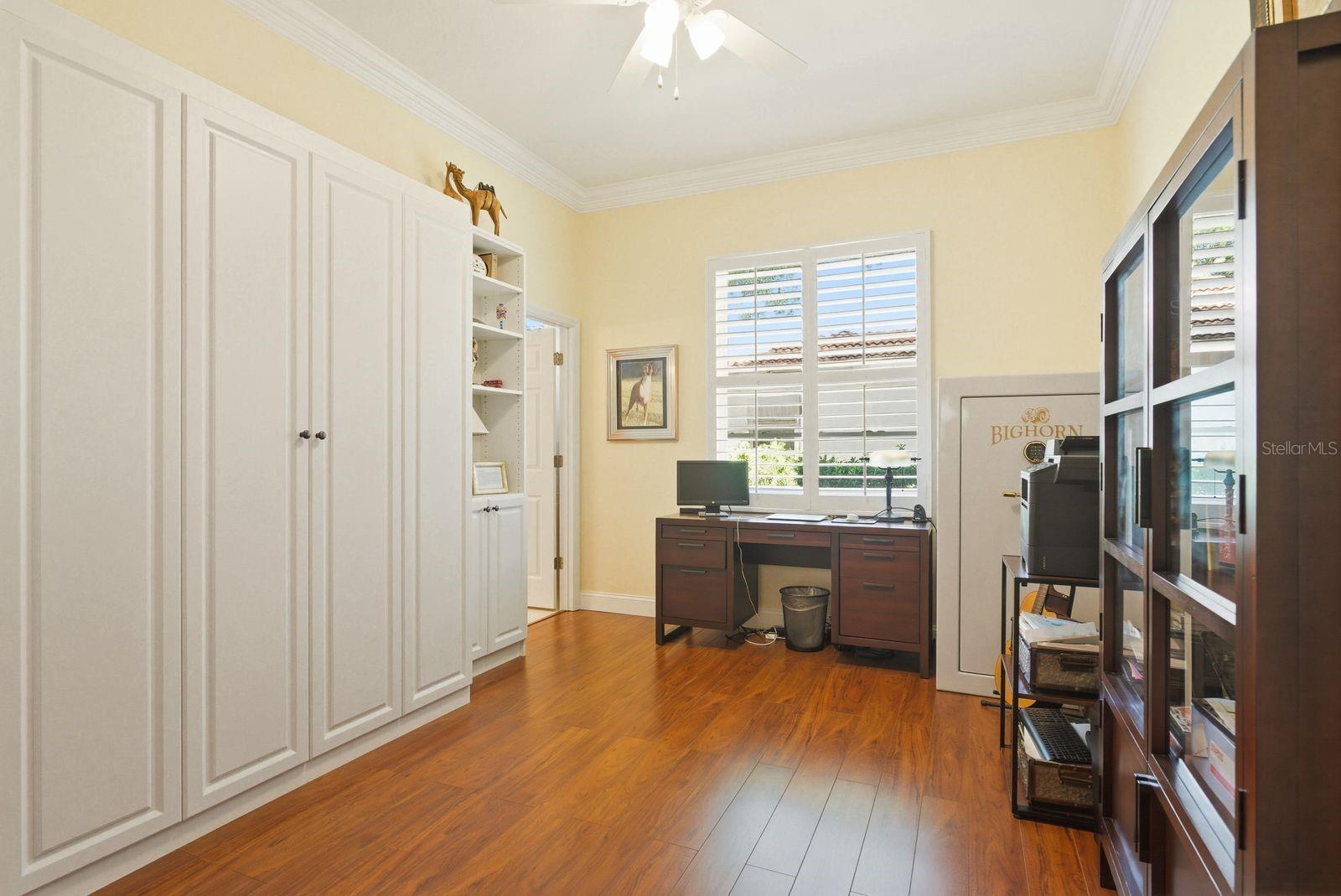 CRESCENT OAKS COUNTRY CLUB PH 1 - Residential