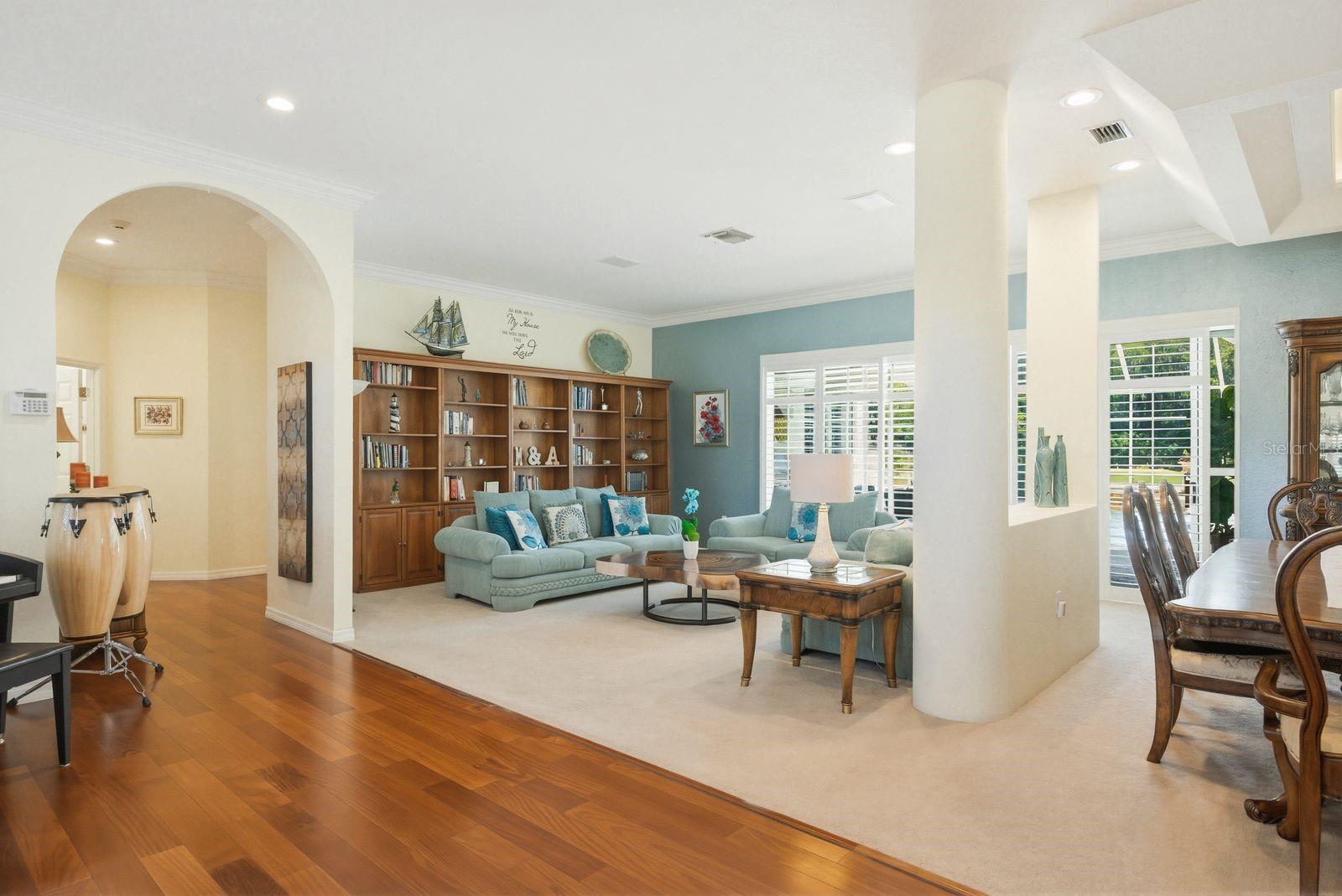 CRESCENT OAKS COUNTRY CLUB PH 1 - Residential