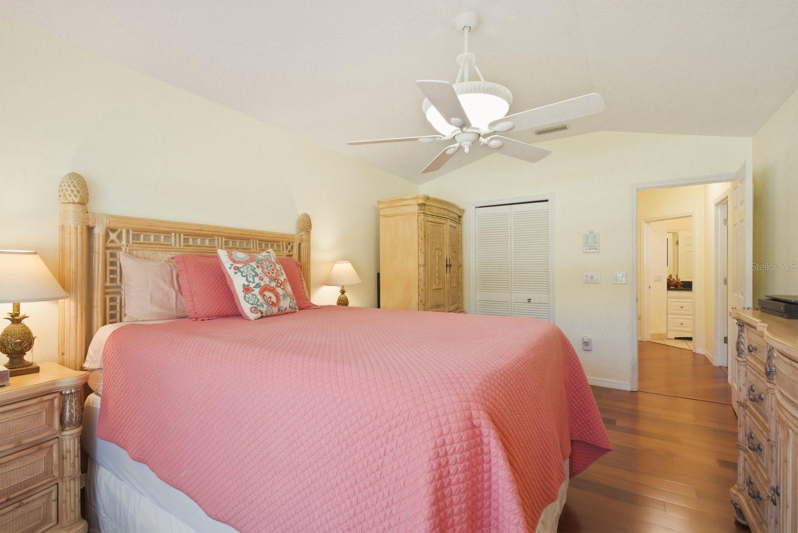 CRESCENT OAKS COUNTRY CLUB PH 1 - Residential