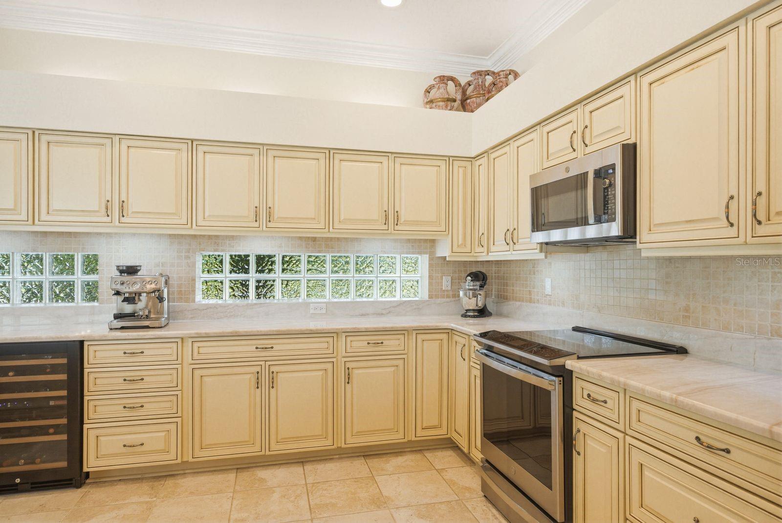 CRESCENT OAKS COUNTRY CLUB PH 1 - Residential