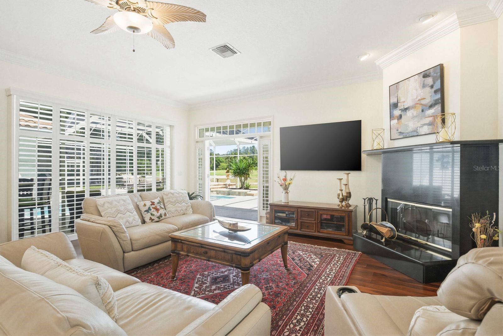 CRESCENT OAKS COUNTRY CLUB PH 1 - Residential