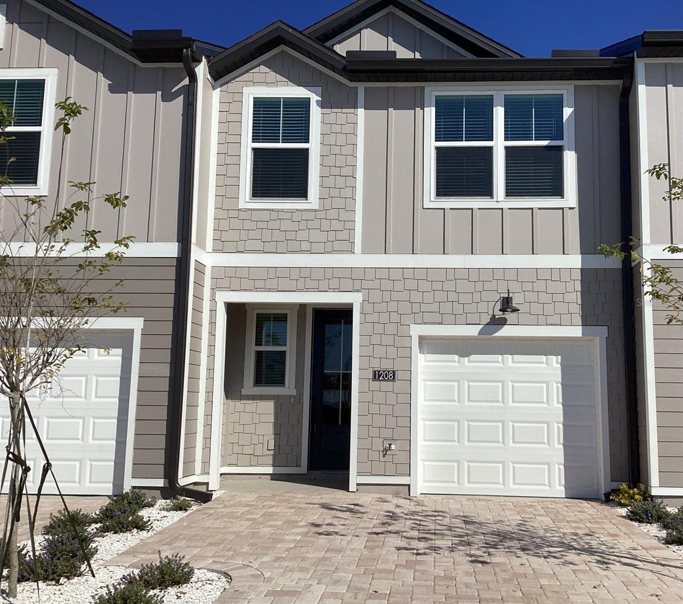 CATAMARAN COVE PHASE I & II - Residential