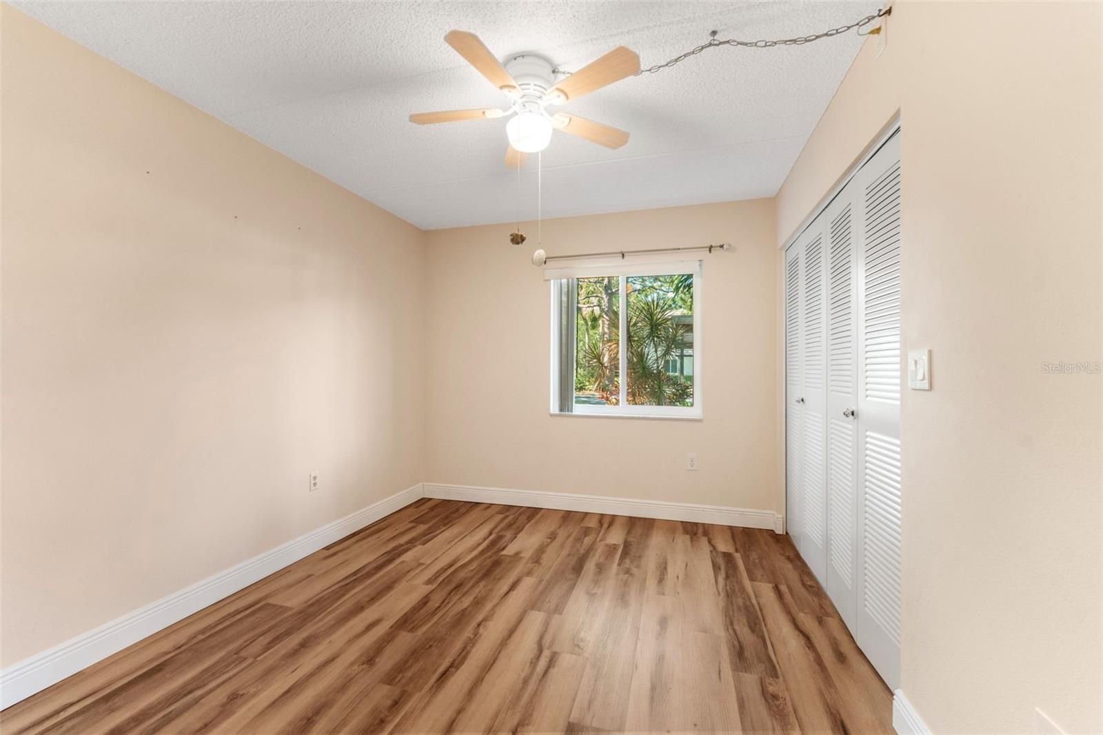 EAST LAKE WOODLANDS CYPRESS ESTATES - Residential Lease