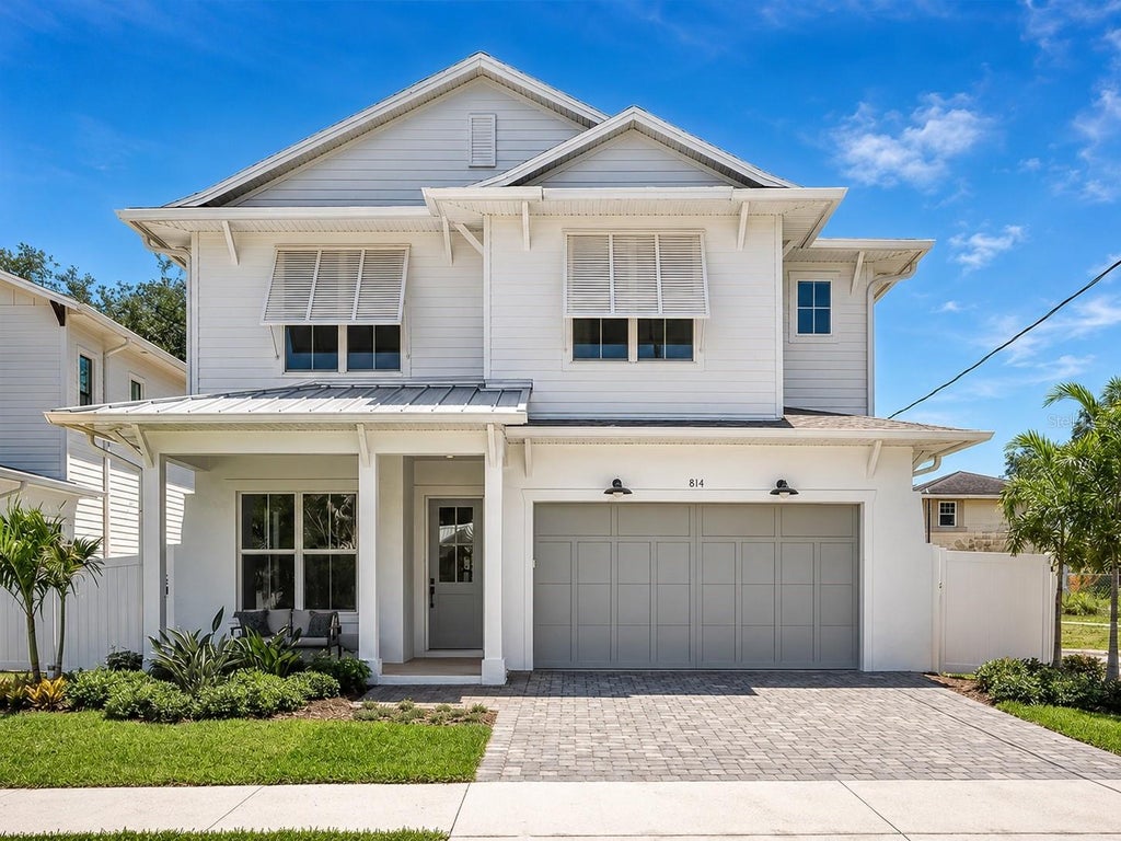 Photo of 814 W Amelia Avenue, Tampa, FL 33602 (MLS # TB8464229)